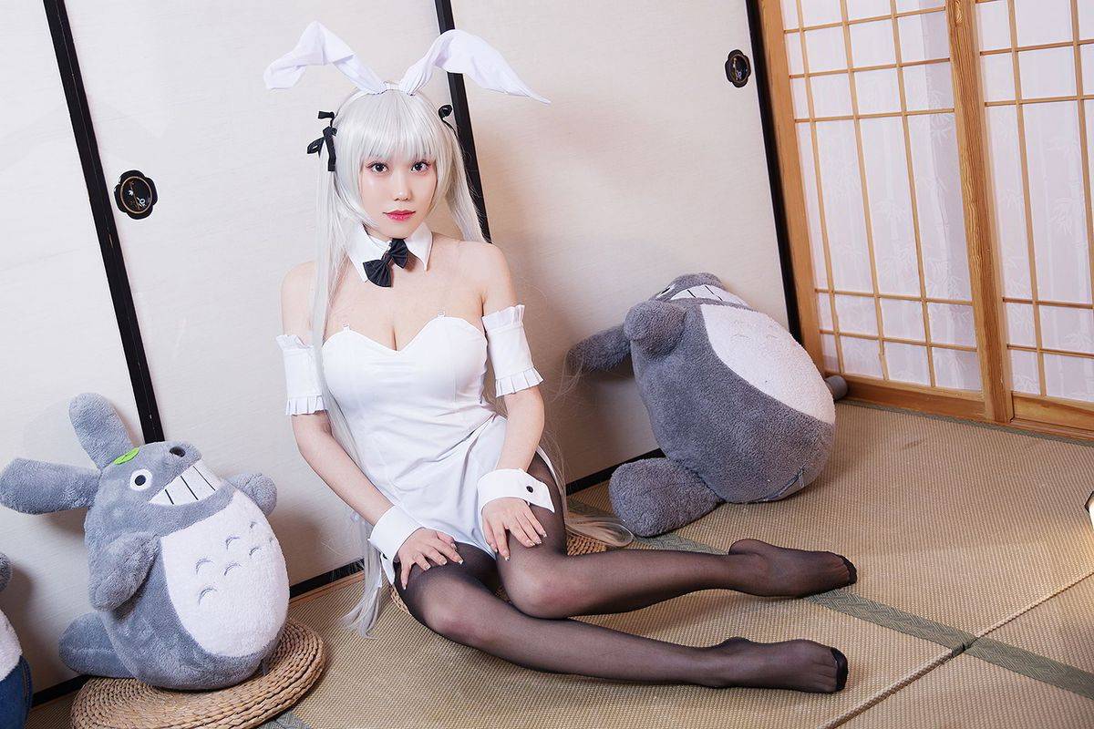 头条女神美女模特陈亦菲黑丝美腿蜜丝系列萌萌的情人套图-23