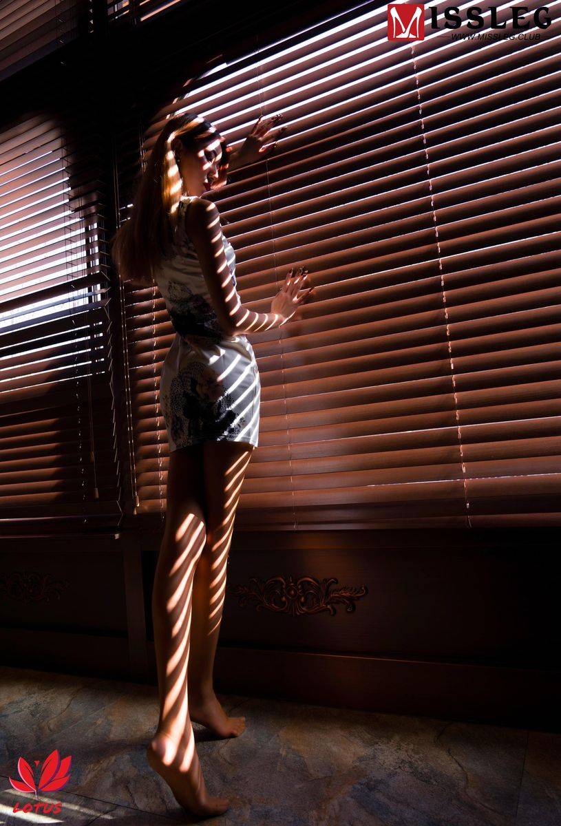 MISSLEG蜜丝旗袍美女心语肉色丝袜修长美腿性感肚兜写真-20