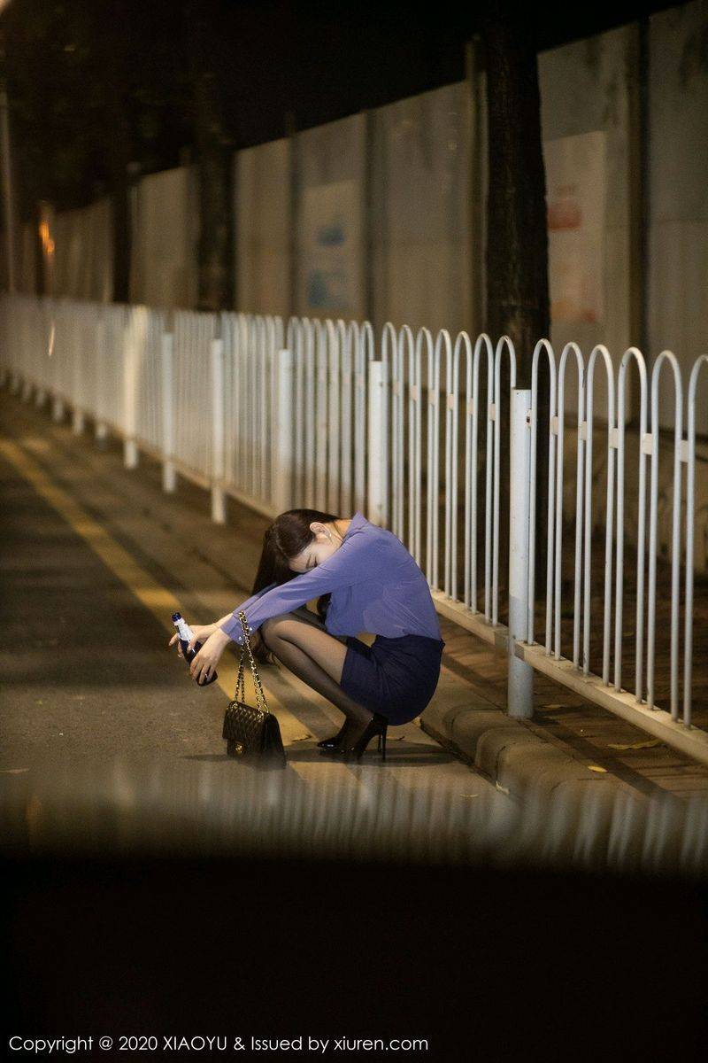 语画界性感女神杨晨晨suga黑丝美腿内衣诱惑阳朔户外旅拍-19