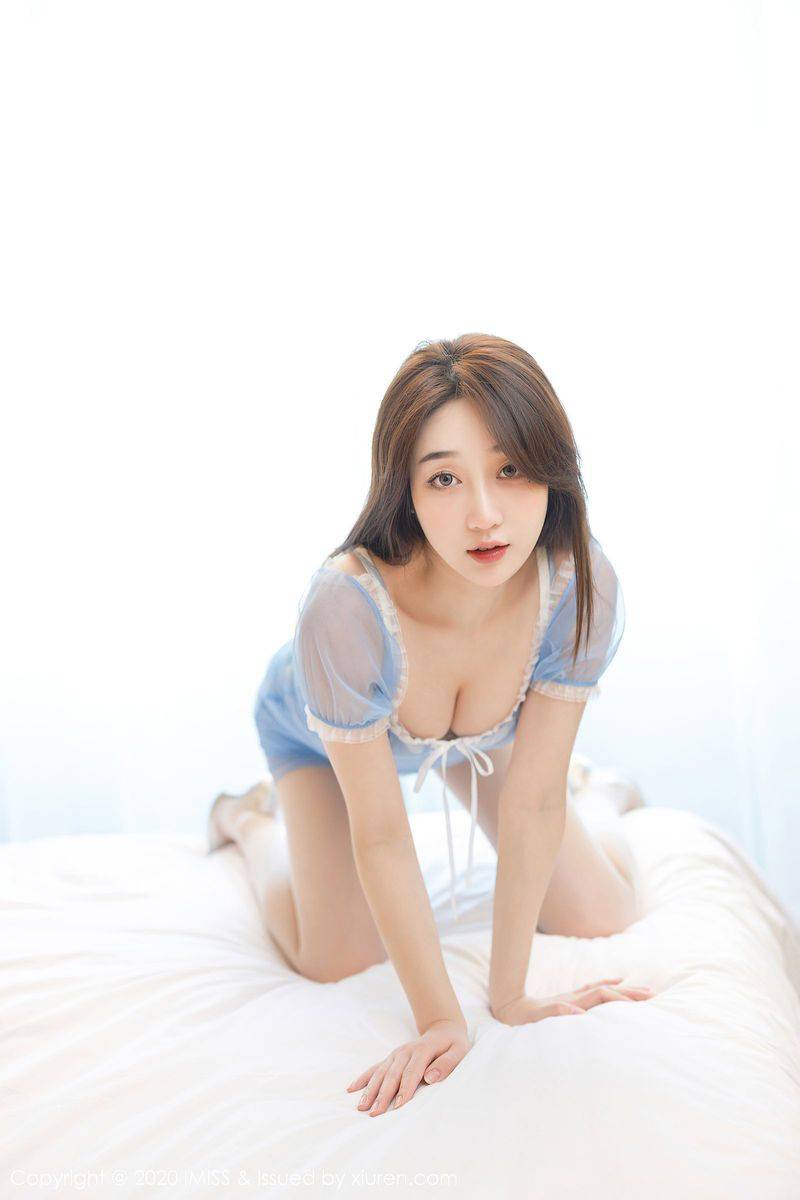 爱蜜社美女模特小九月丝袜美腿蕾丝内衣朦胧清透性感写真-69