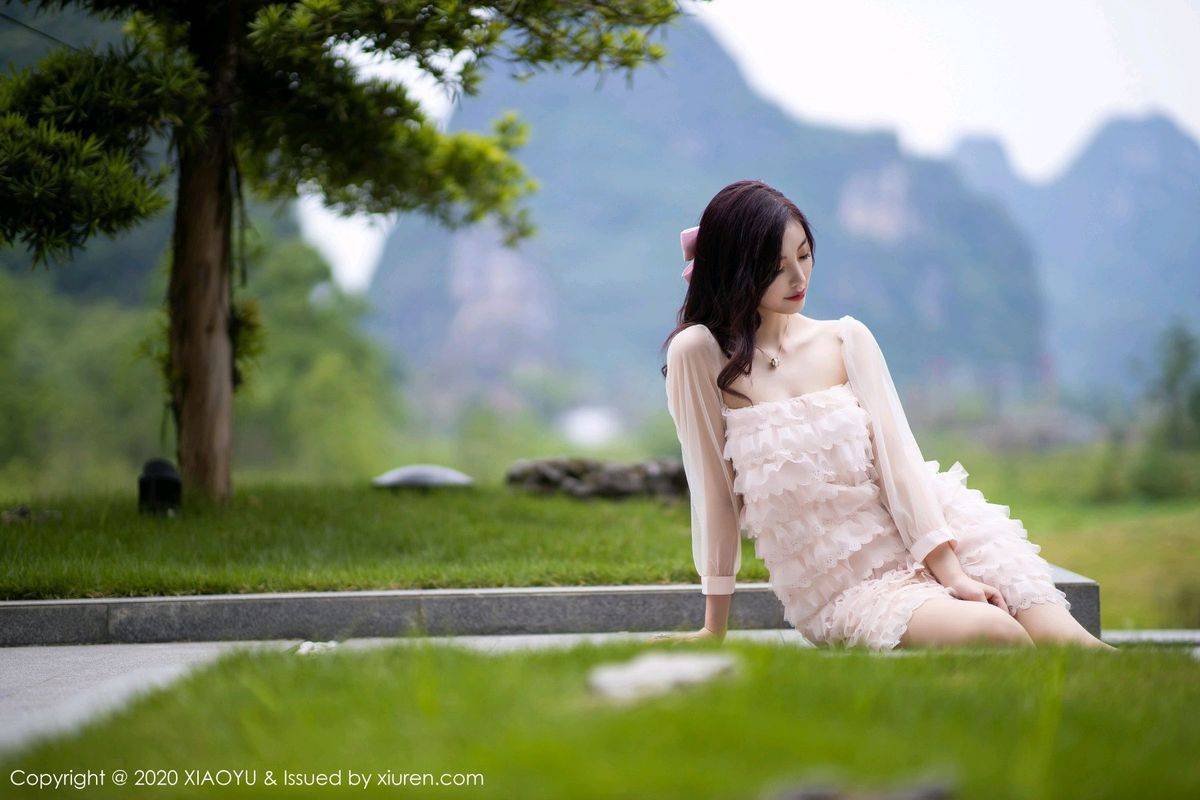 语画界性感女神杨晨晨sugar魔鬼身材运动内衣唯美阳朔旅拍-52