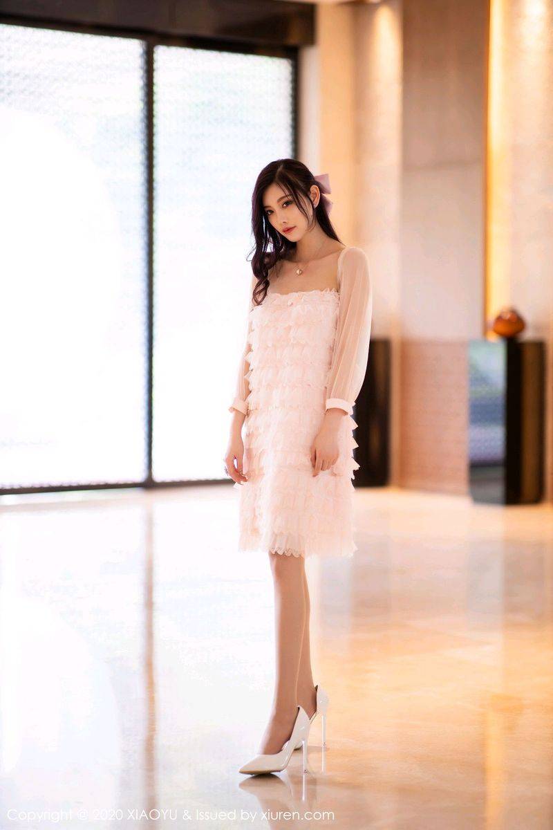 语画界性感女神杨晨晨sugar魔鬼身材运动内衣唯美阳朔旅拍-68