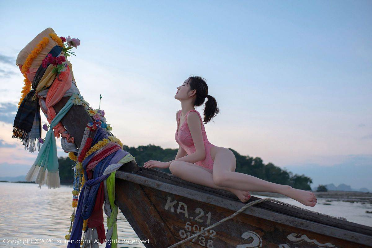 秀人网性感女神沈梦瑶粉色连体泳装泰国甲米海岸线写真-20