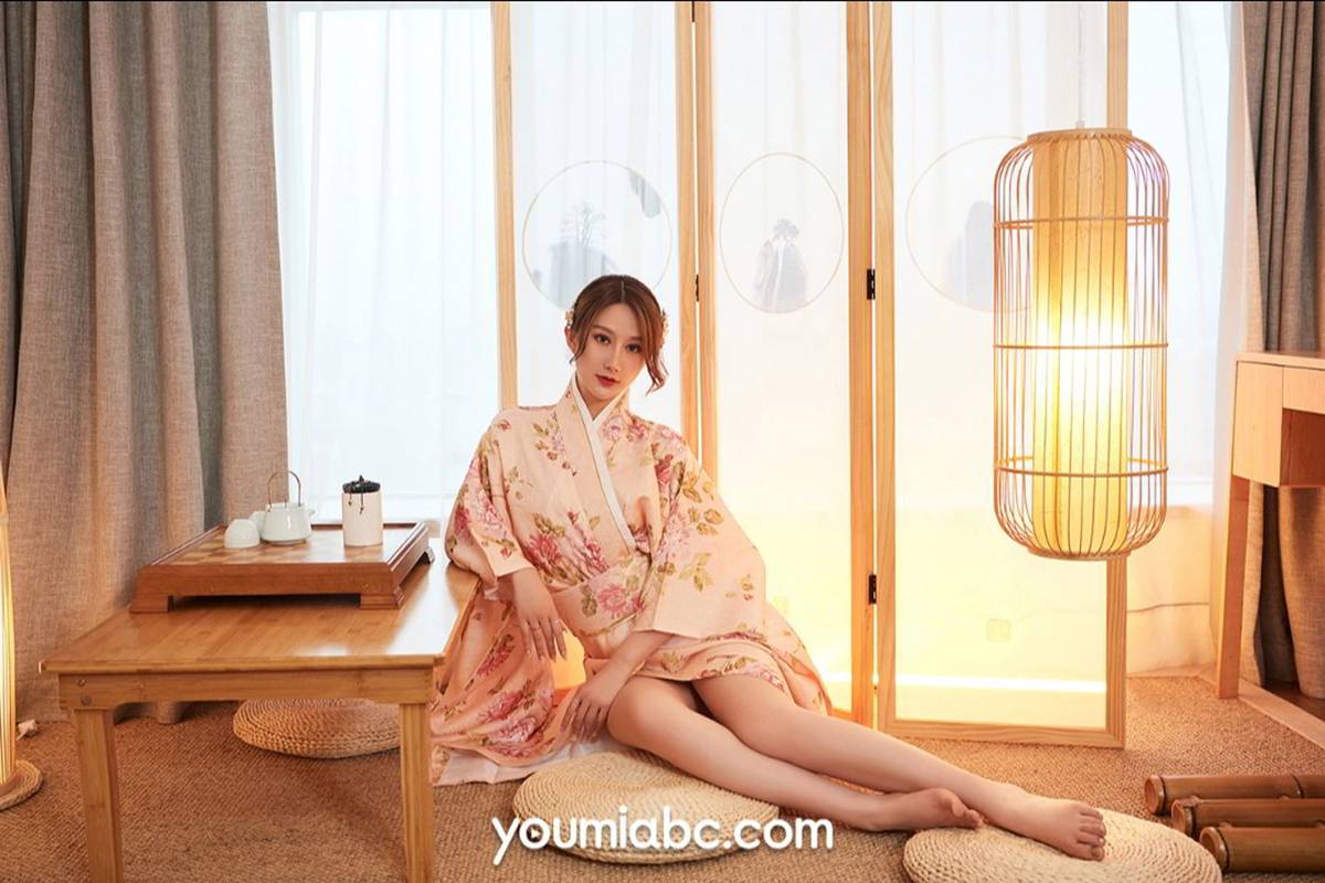 YOUMI尤美模特苏小曼开襟低领半遮胸饱满半球玲珑撩人套图-29