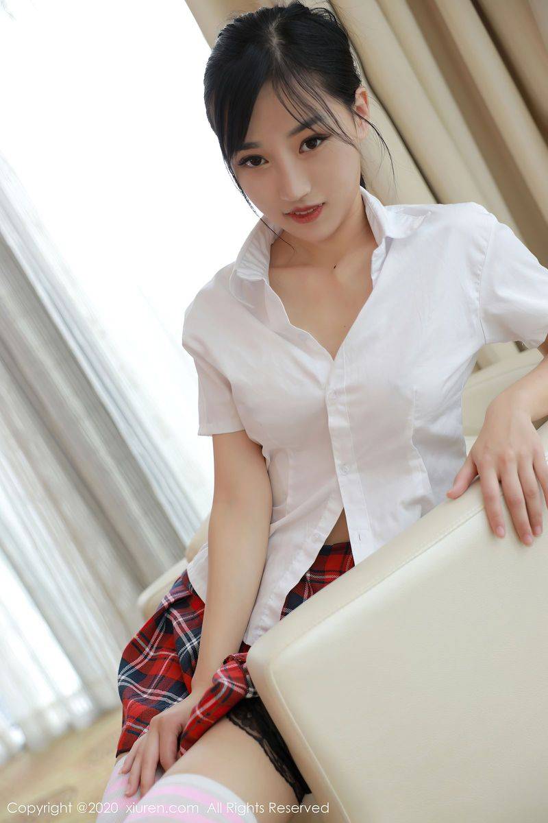 秀人网美女模特姬玉露CC校园风白衬衫JK制服系列性感写真-19