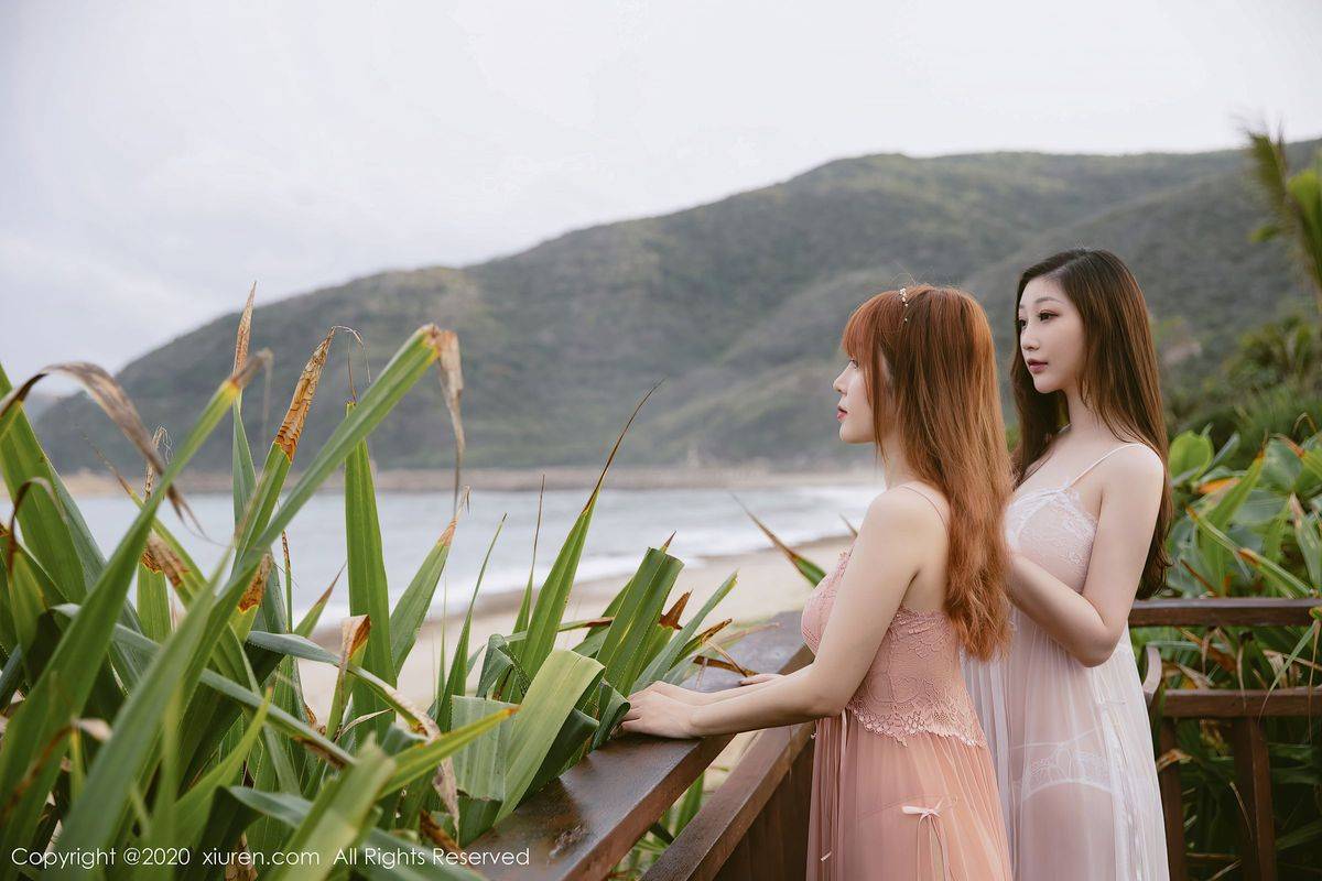 秀人网性感姐妹花王雨纯&妲己_Toxic蕾丝长裙娇艳三亚旅拍-16