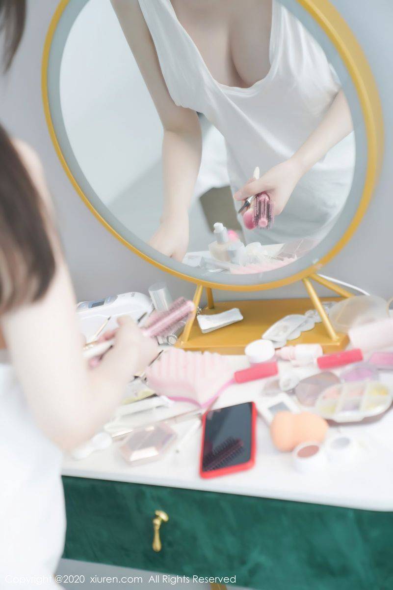 秀人网美女模特糯美子Mini家政女仆童颜巨乳内衣主题写真-2