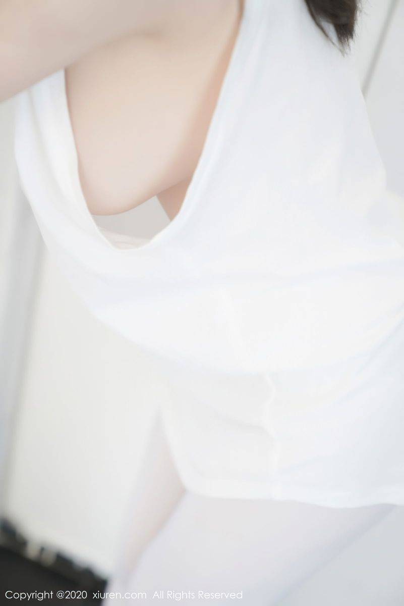 秀人网美女模特糯美子Mini家政女仆童颜巨乳内衣主题写真-25