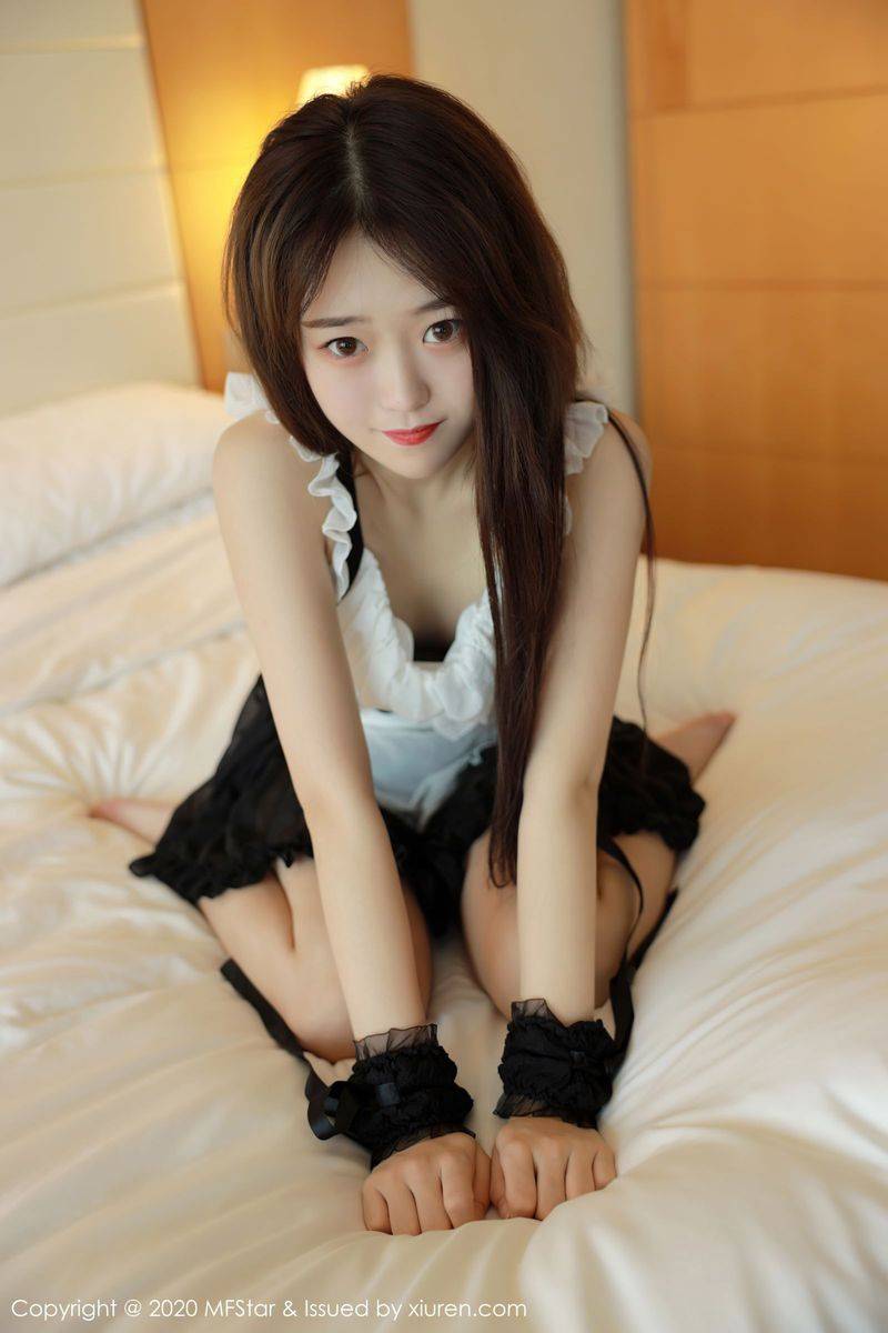 模范学院新人妹子小奶瓶呜呜女仆装清甜可人首套性感写真-45