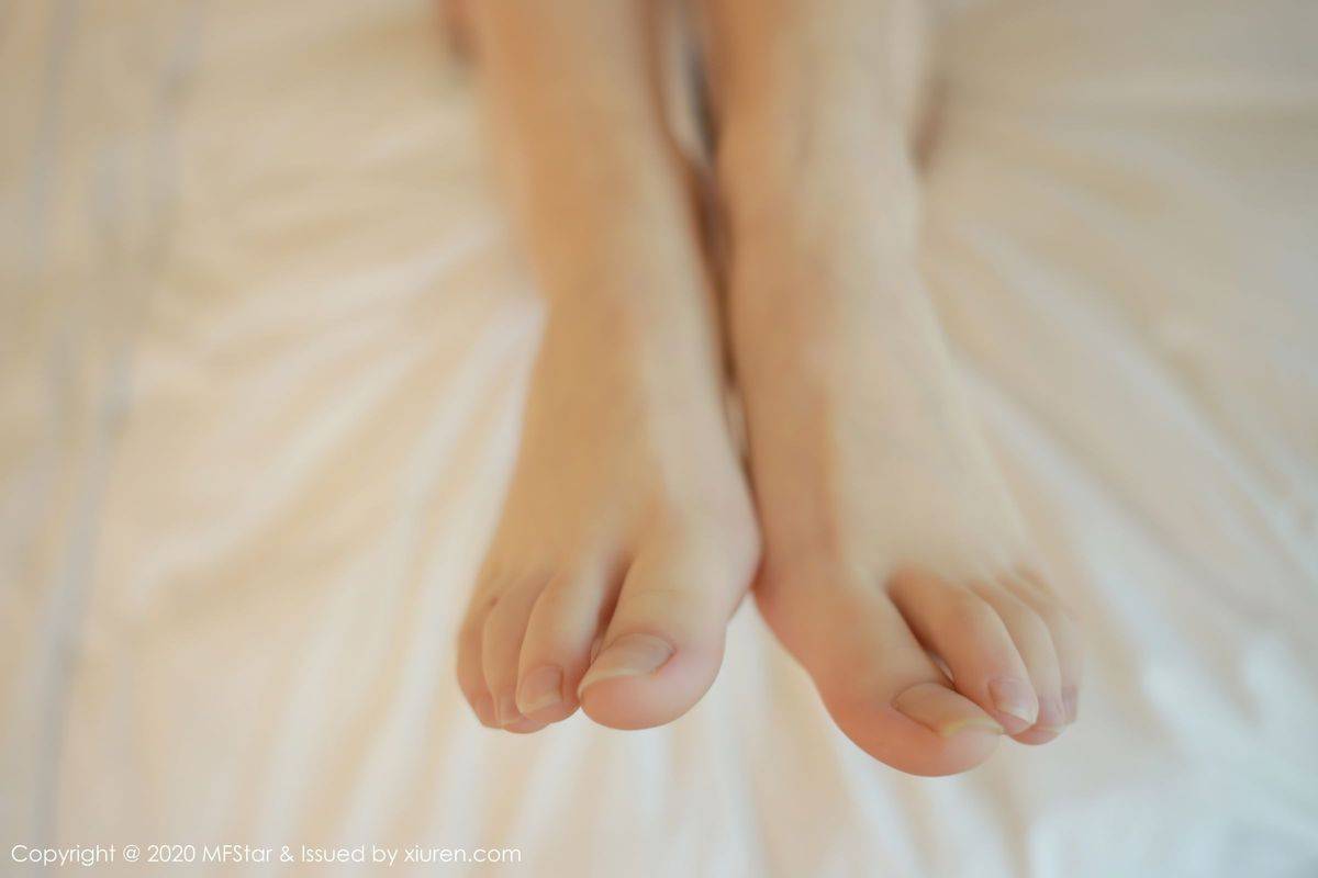 模范学院新人妹子小奶瓶呜呜女仆装清甜可人首套性感写真-57