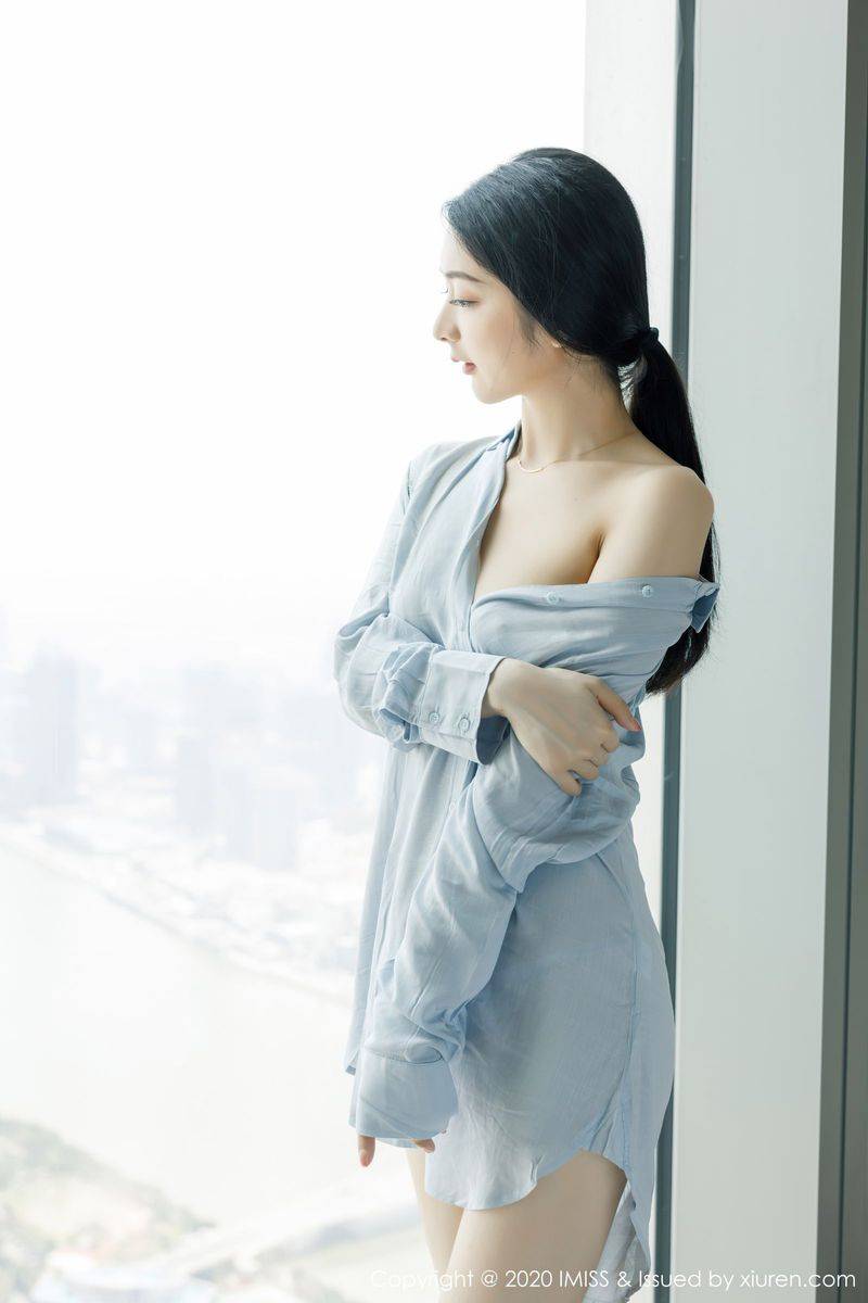 爱蜜社性感女神Angela小热巴修长美腿女友视觉系列私房写真-14