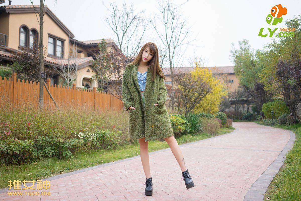 推女神模特Akiki朱若慕牛仔上装修长美腿比基尼花都温泉写真-21