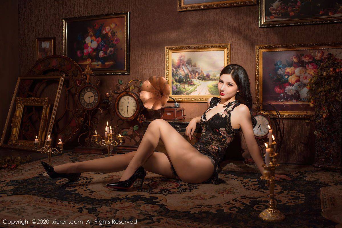 秀人网美女模特小蛮妖x旗袍内衣&丝袜美腿若有若无私房写真-9