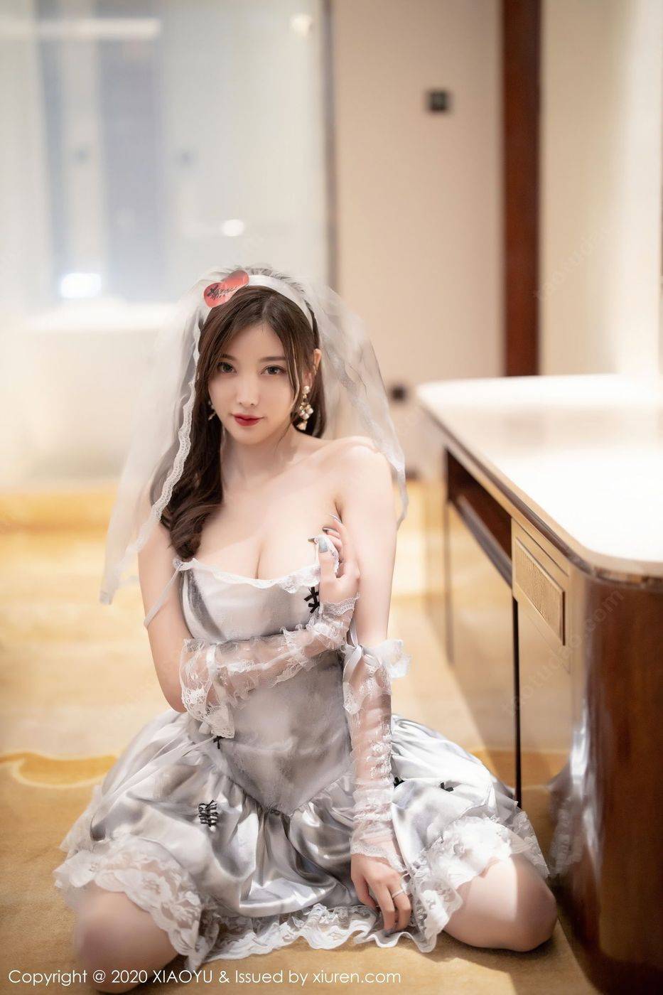 语画界气质女神杨晨晨sugar丝袜美腿&白皙美胸魅惑极致写真-14