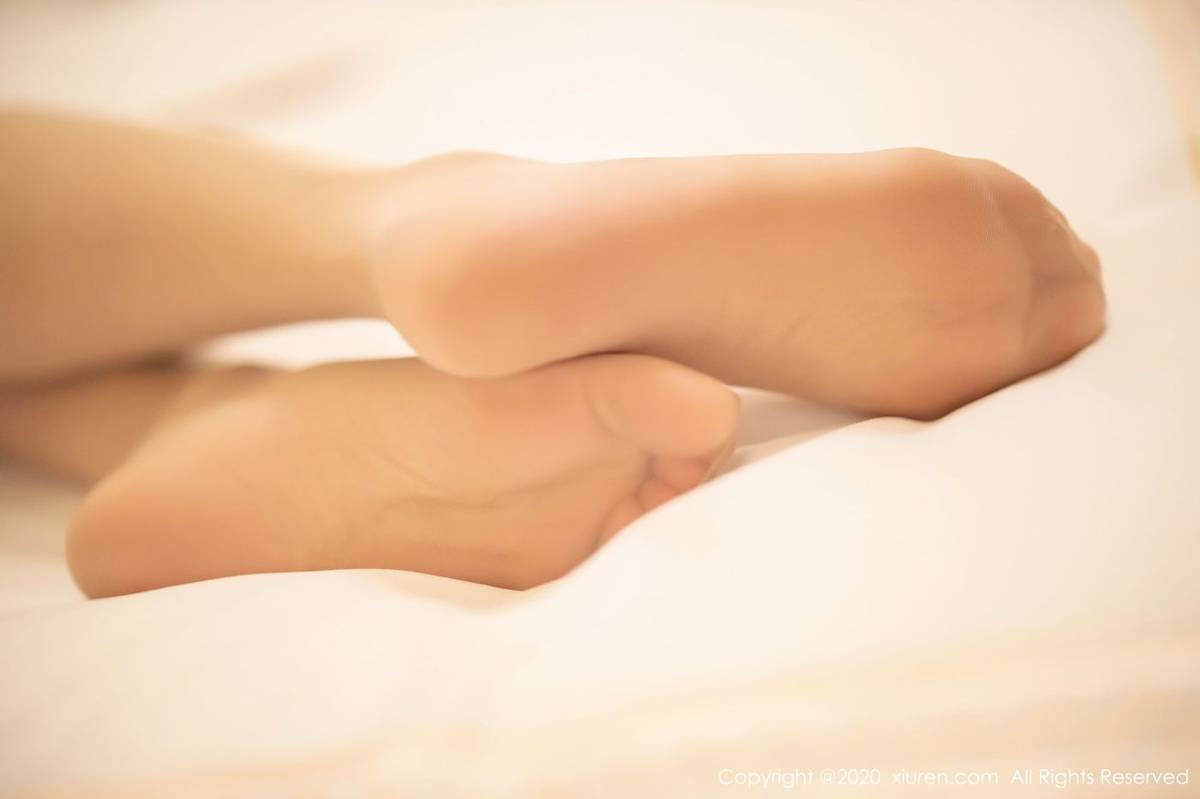 秀人网甜美女神杨晨晨sugar居家娇妻粉色内衣系列性感写真-49