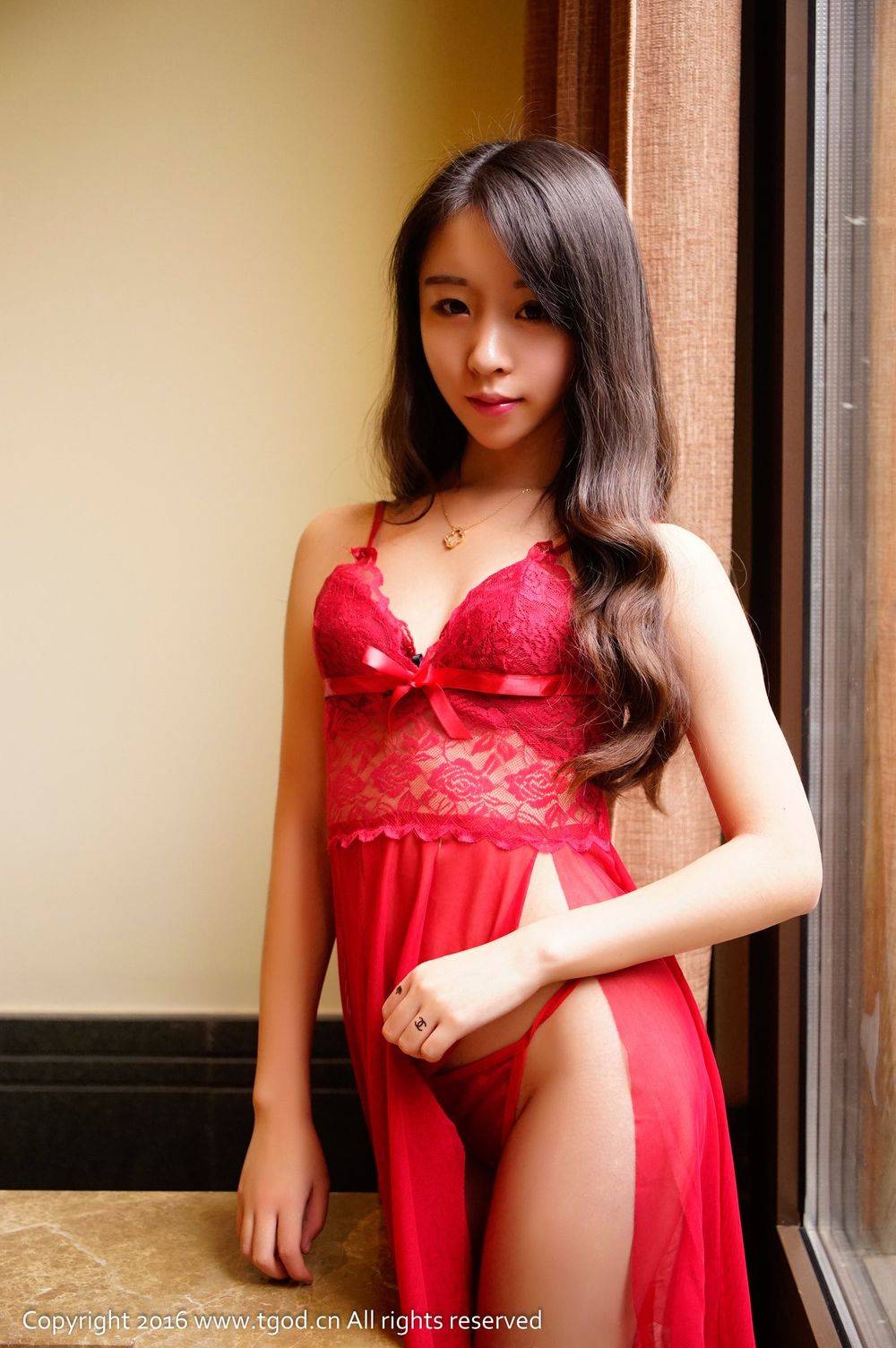 推女神美女模特梓萱Crystal清新旗袍情趣制服御水温泉旅拍-30