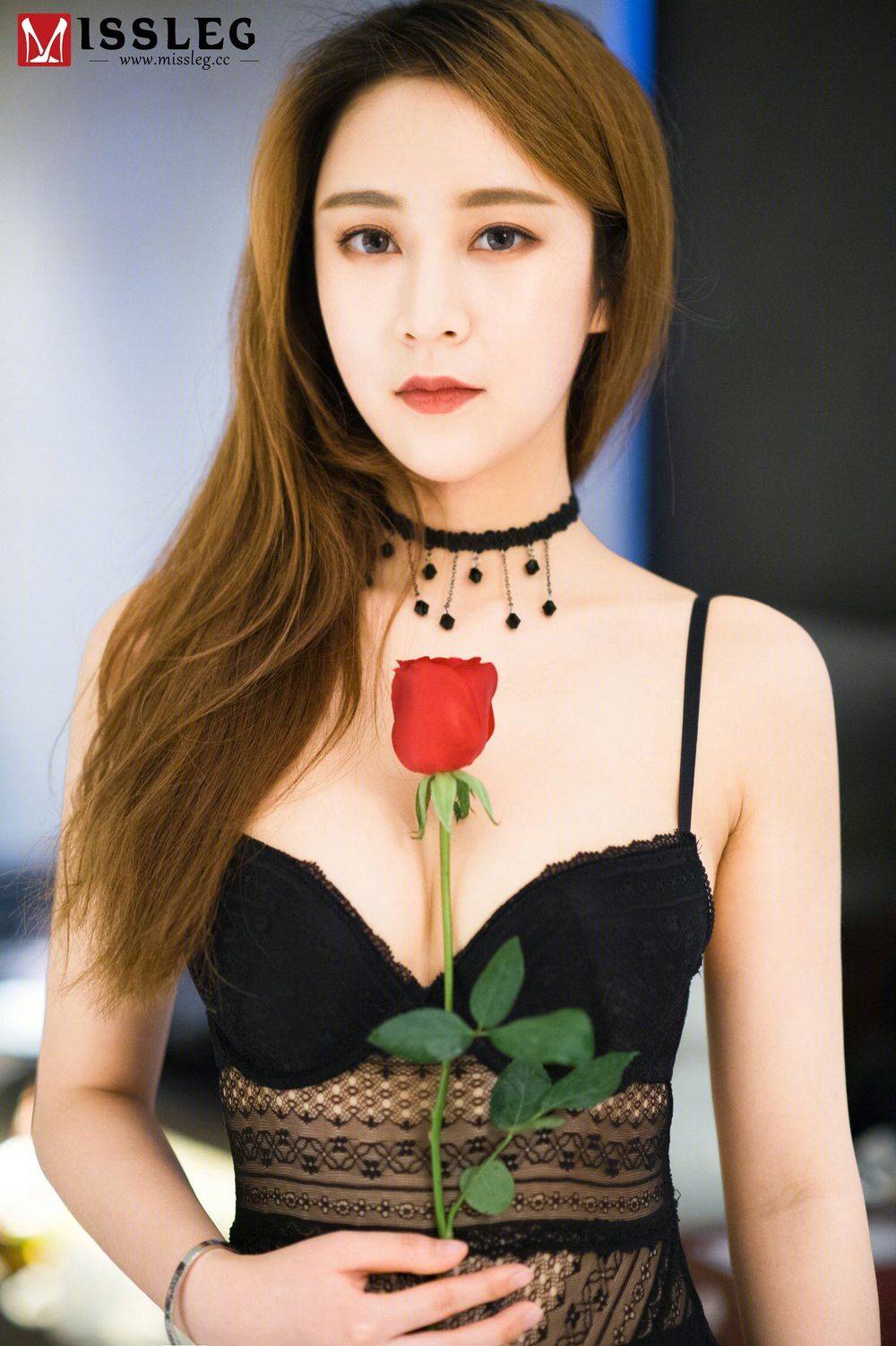MISSLEG蜜丝美女模特乔依琳黑丝美腿内衣系列情趣写真-10
