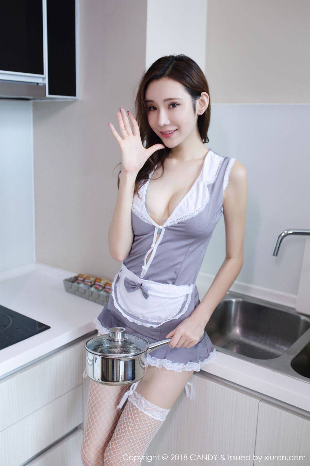 CANDY网红馆美女模特萌琪琪Irene女仆厨娘装扮湿身诱惑写真-29