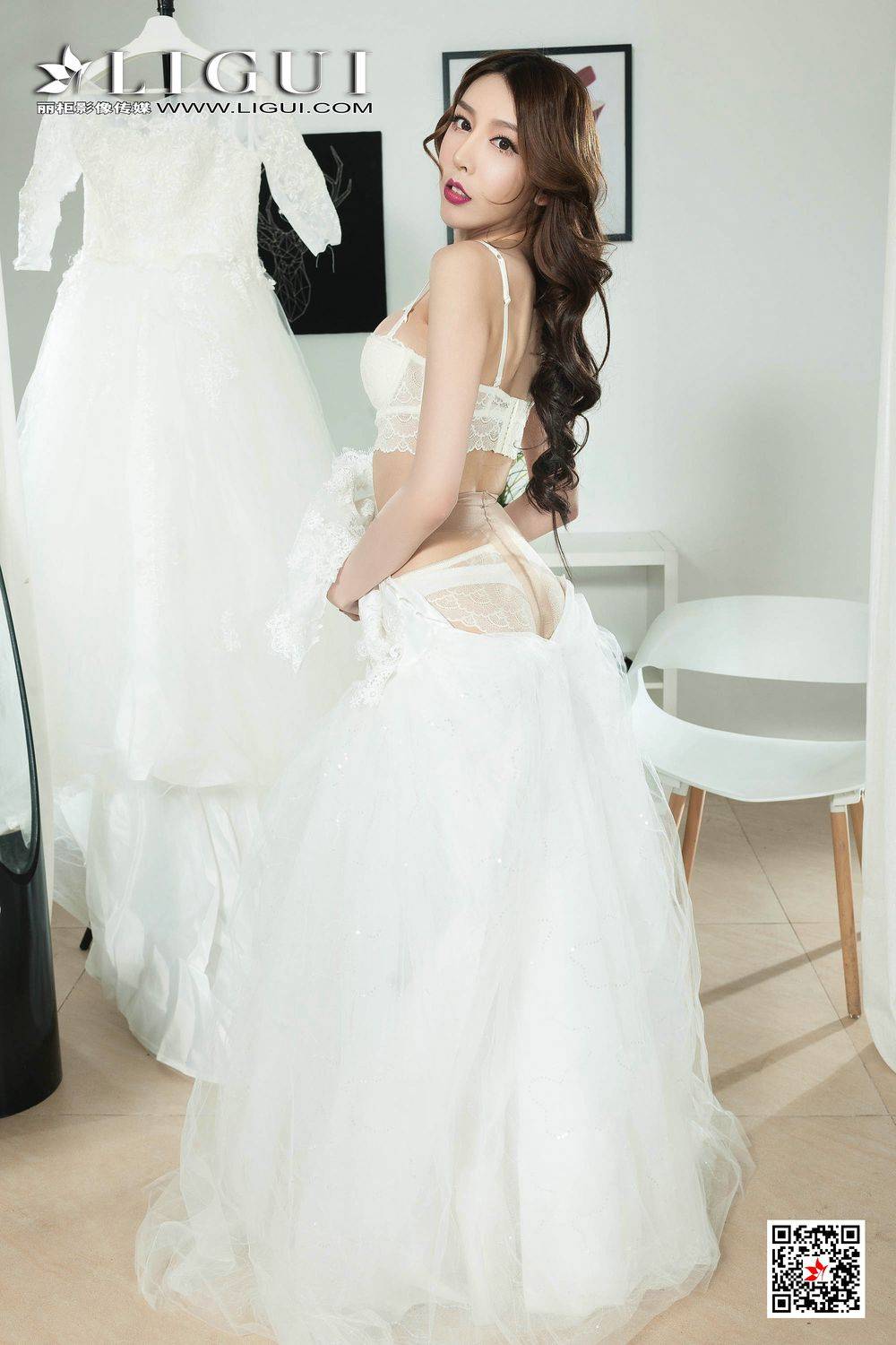 美女腿模丽柜兔子丝袜美腿白色蕾丝内衣诱惑私房写真-39