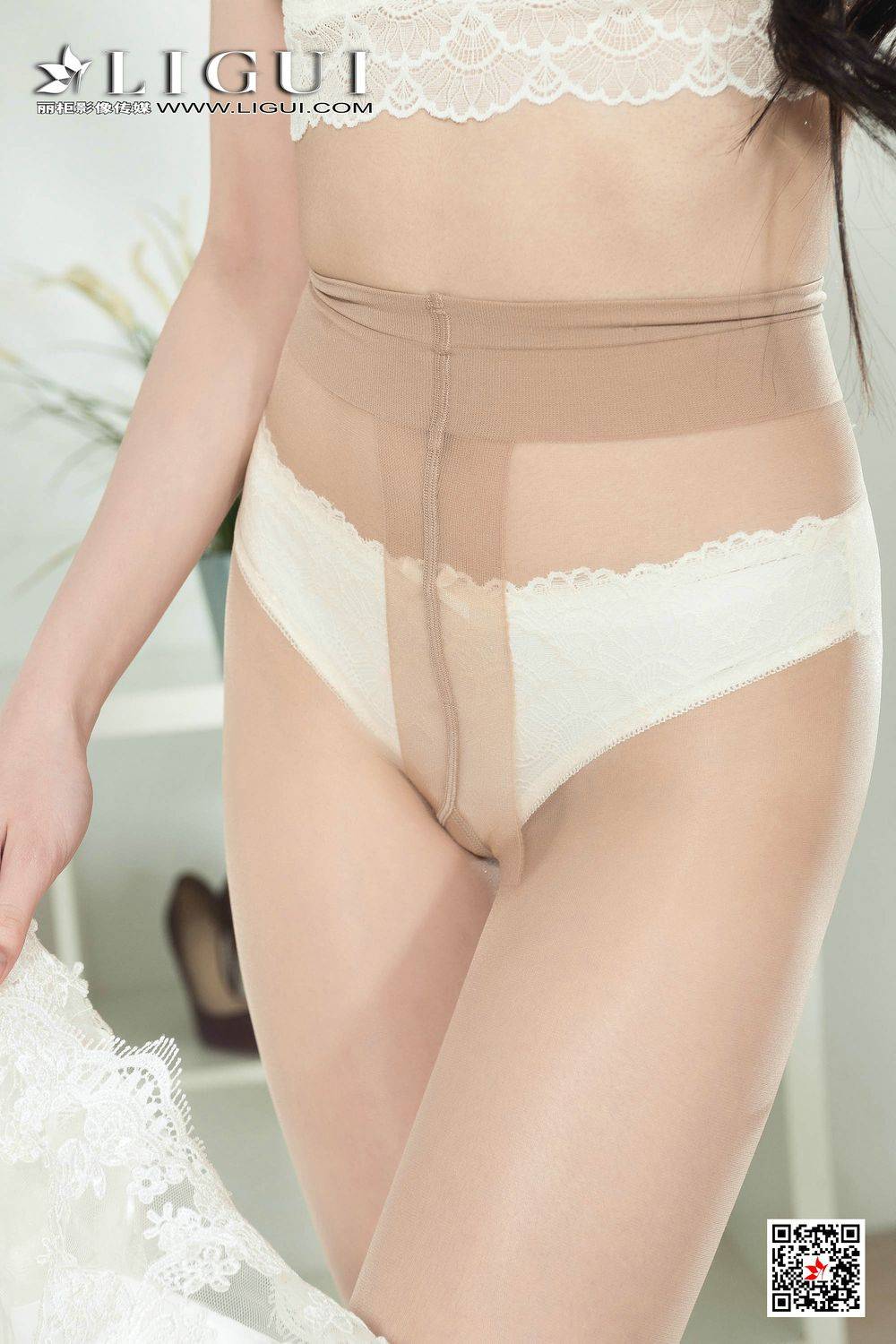美女腿模丽柜兔子丝袜美腿白色蕾丝内衣诱惑私房写真-109