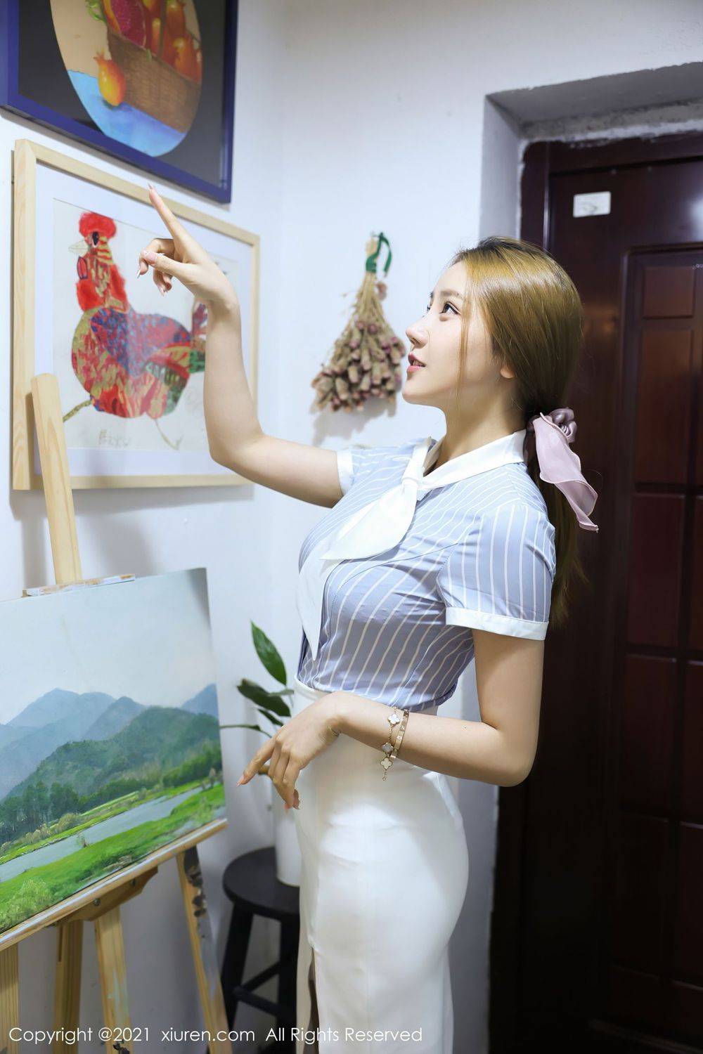 秀人网美女模特夏西CiCi美术教室师生丝袜内衣系列性感写真-2