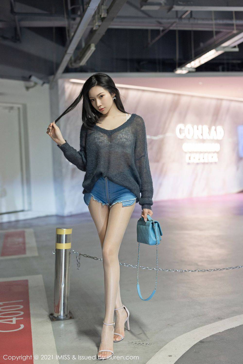 爱蜜社性感女神小狐狸Sica超短牛仔裤修长美腿系列时尚街拍-15