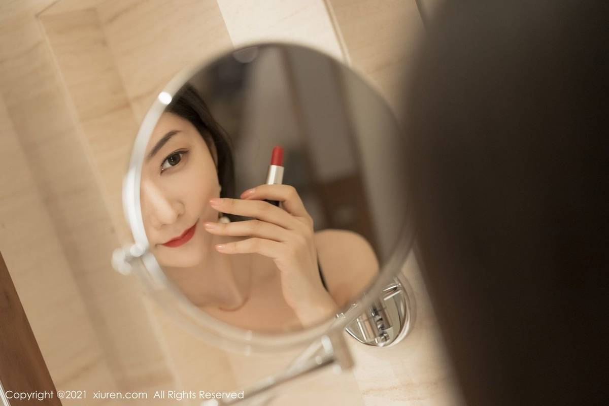 秀人网性感女神Angela小热巴黑丝美腿眼镜OL华丽优雅写真-62