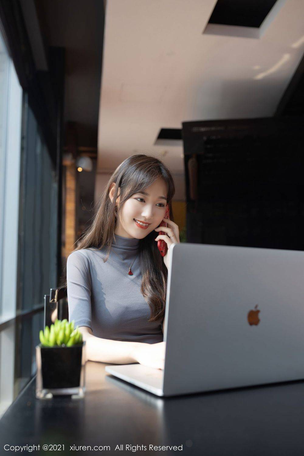 秀人网美女模特唐安琪丝袜美腿撩人内衣都市风格性感写真-2