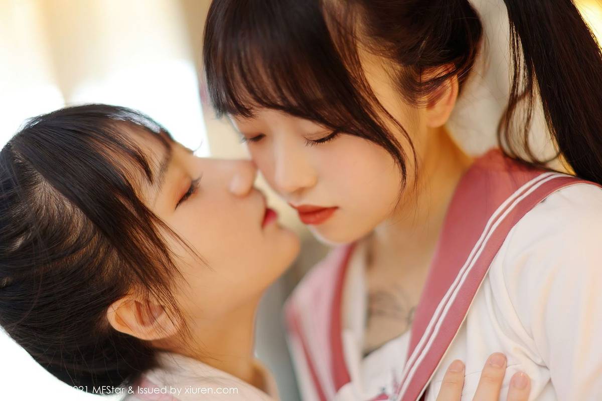 模范学院清纯姐妹花小奶瓶呜呜JK制服双马尾可人系列写真-14