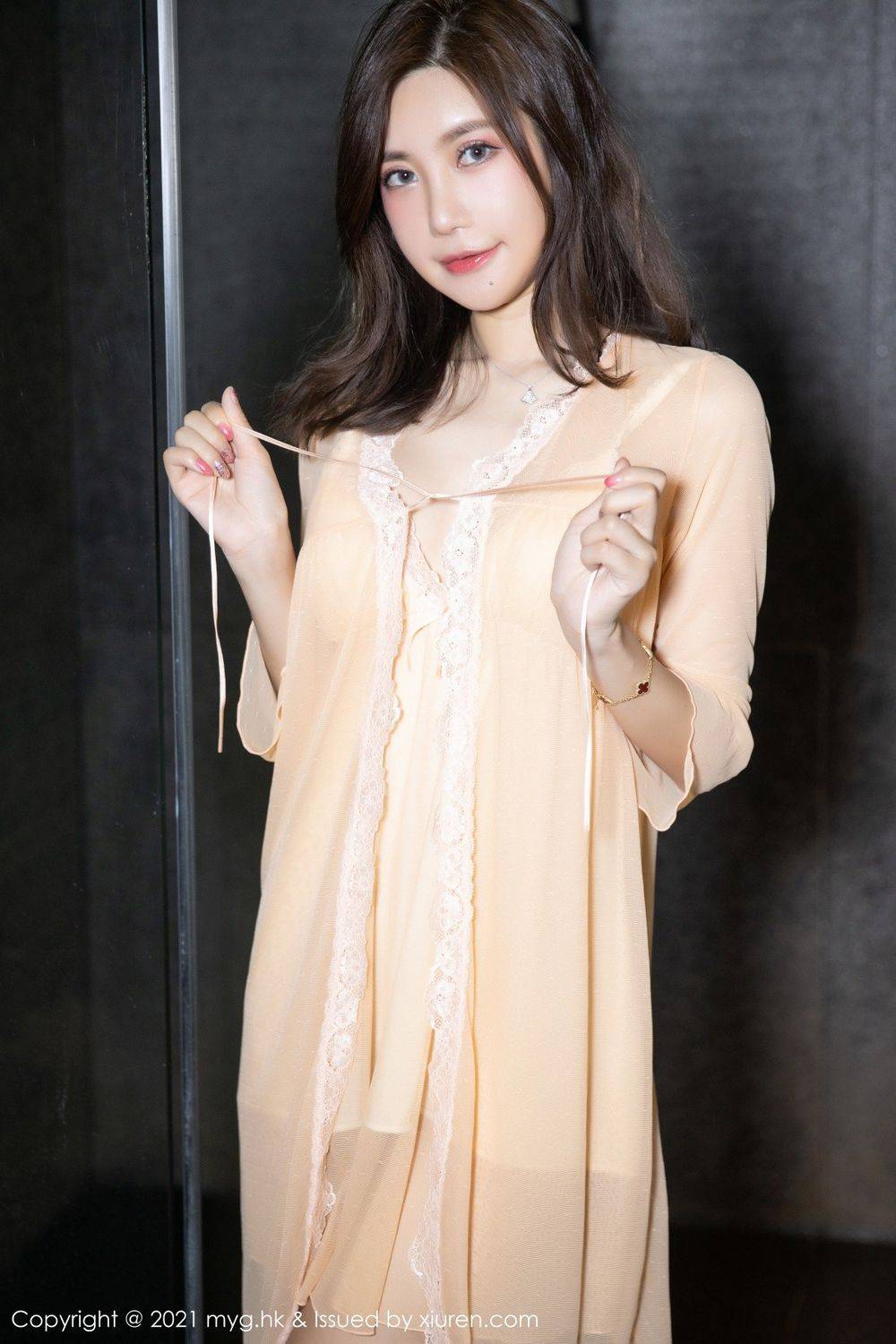 美媛馆性感女神绮里嘉Carina浴室场景湿身诱惑私房妩媚套图-8