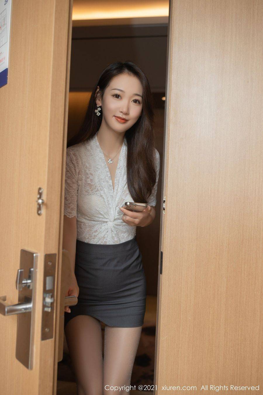 秀人网美女模特唐安琪今晚不回家丝袜内及系列性感写真