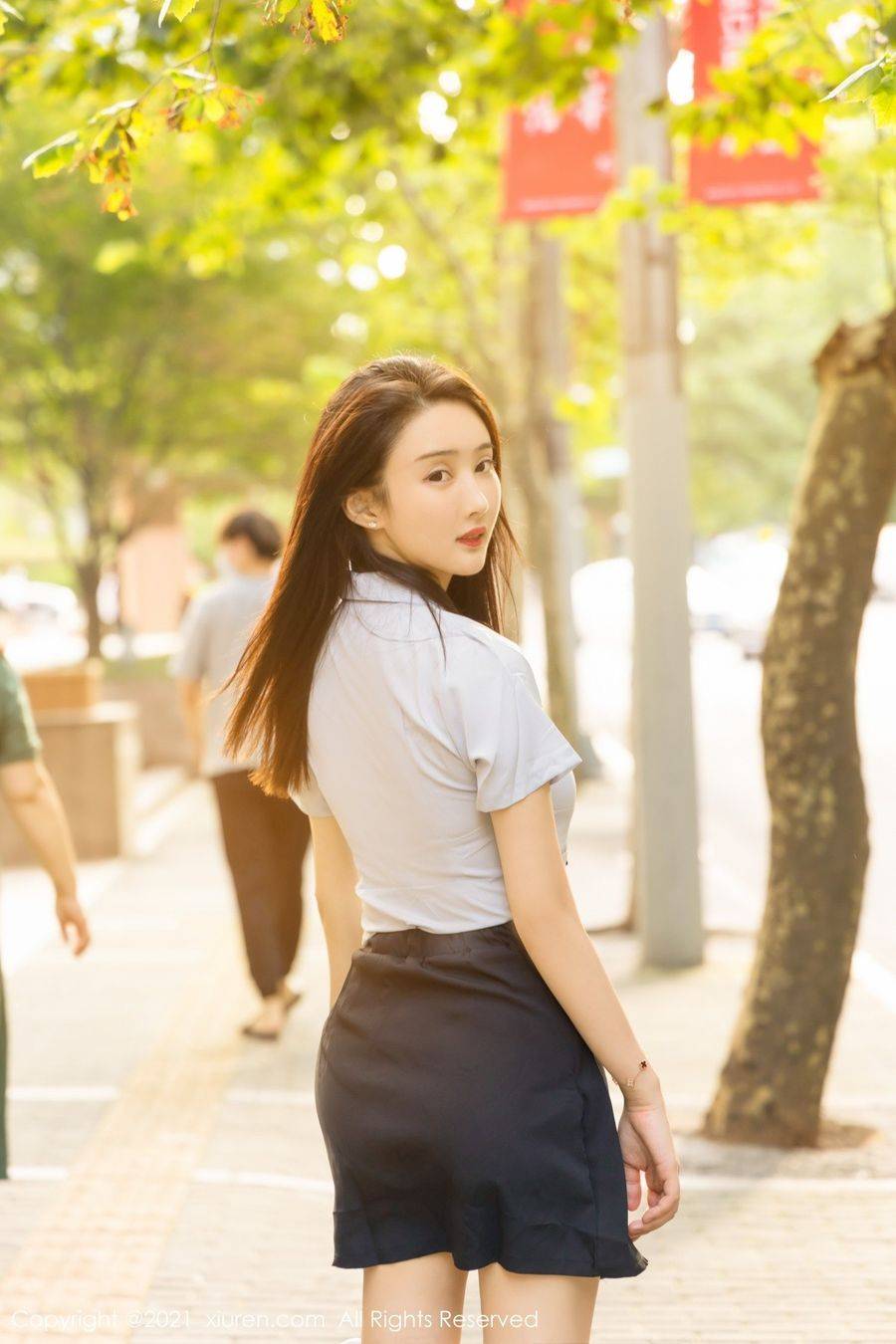 秀人网新人模特summer宝宝长筒袜JK制服内衣系列首套写真-2