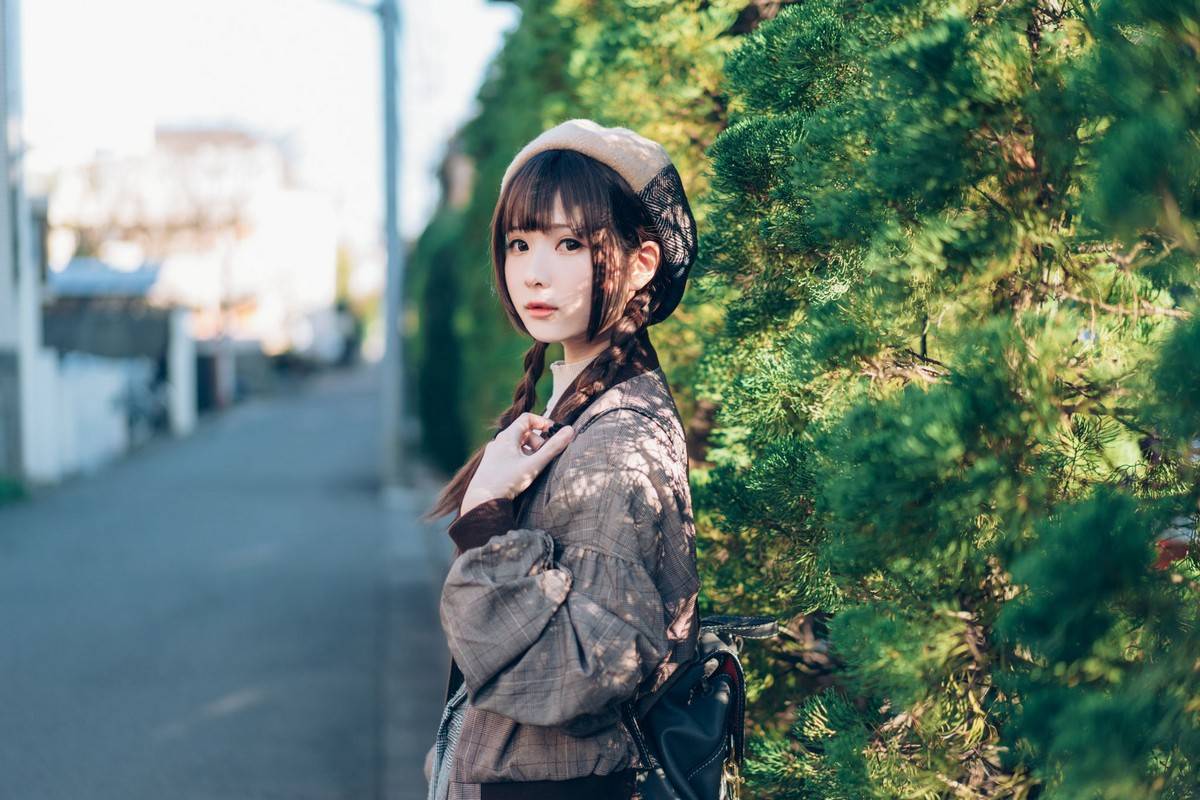 微博妹纸霜月shimo女仆装+清纯学生JK制服迷人性感户外写真-6