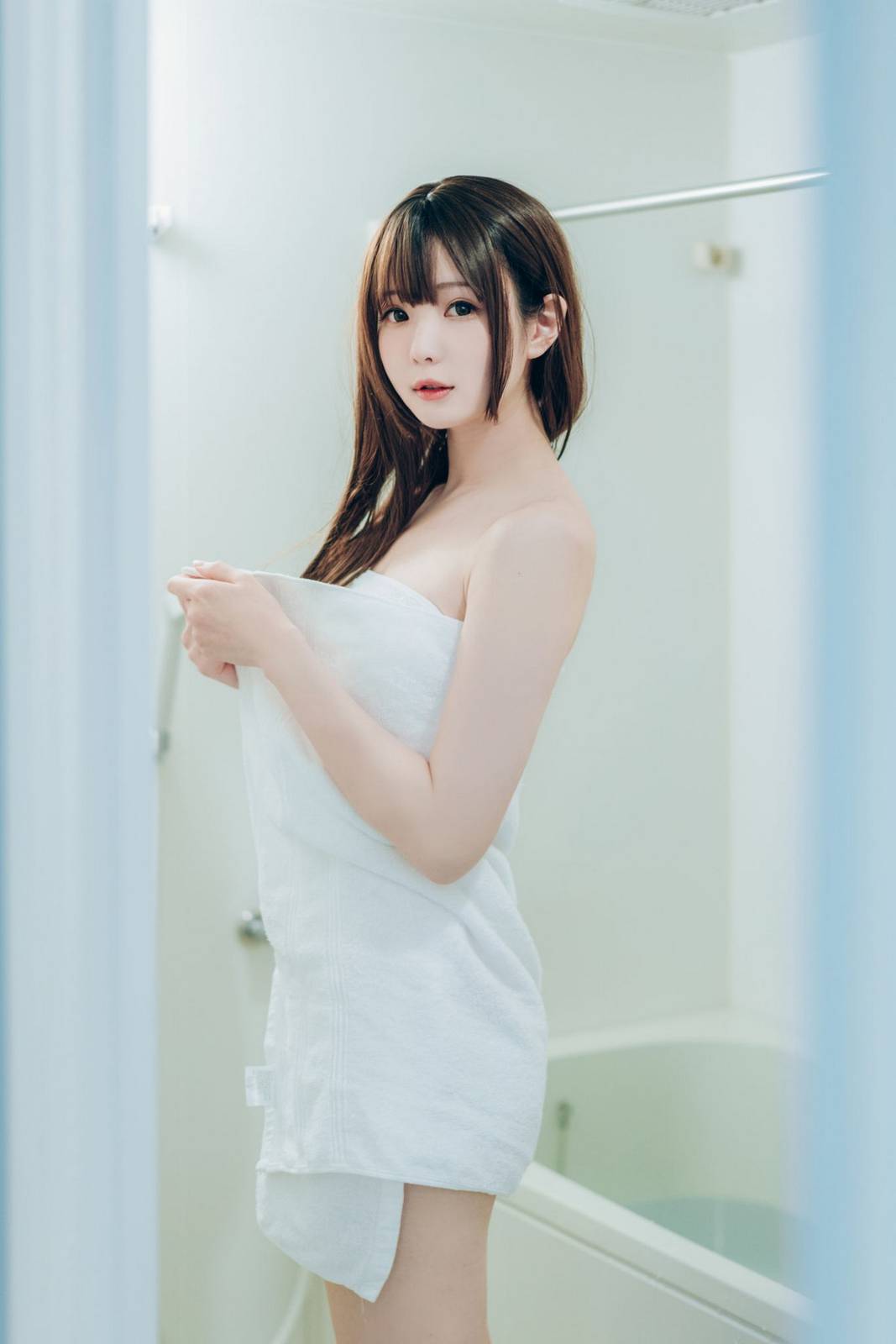 微博妹纸霜月shimo女仆装+清纯学生JK制服迷人性感户外写真-7