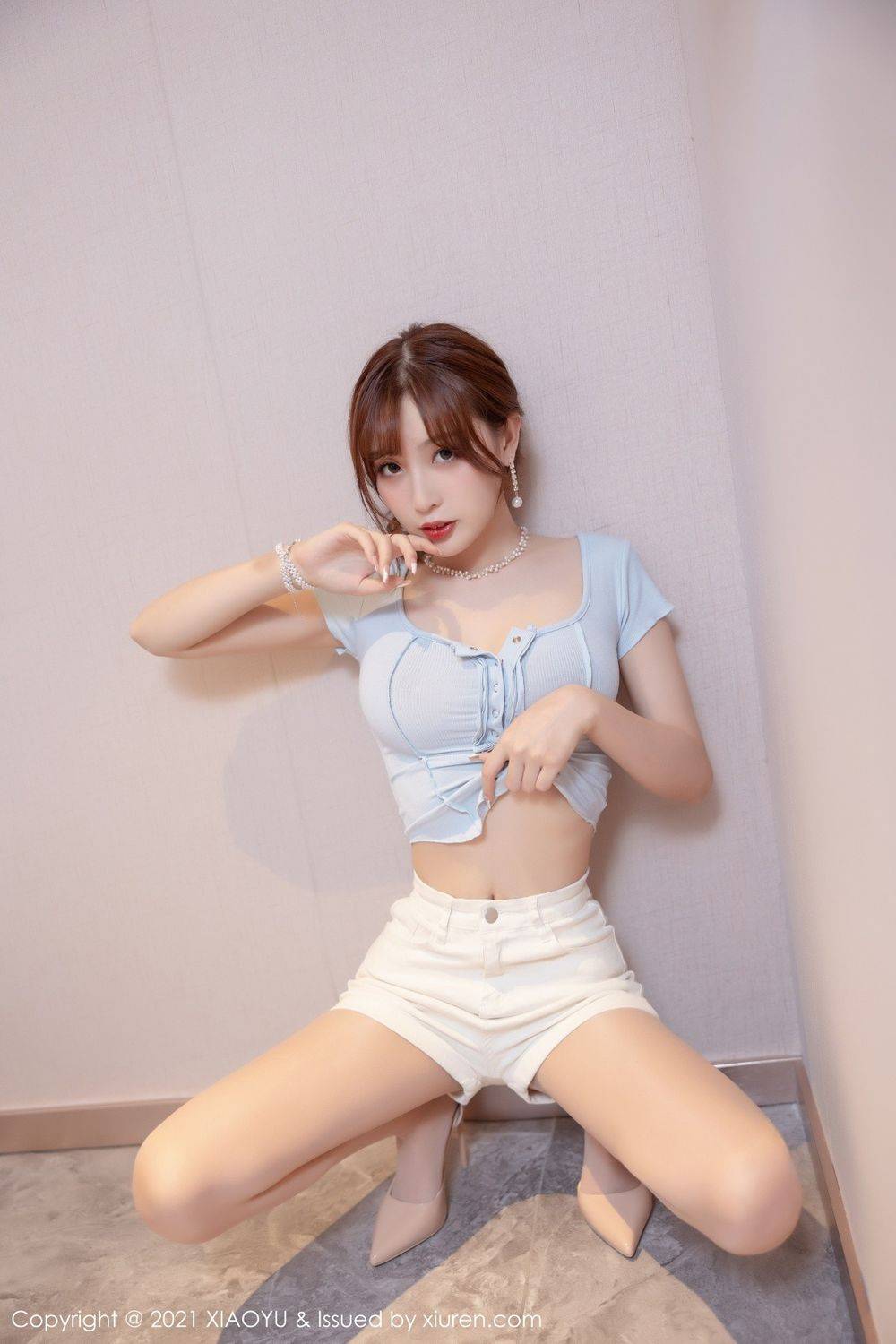 语画界美女模特林星阑丝袜美腿曼妙身姿娇媚动人性感写真-15