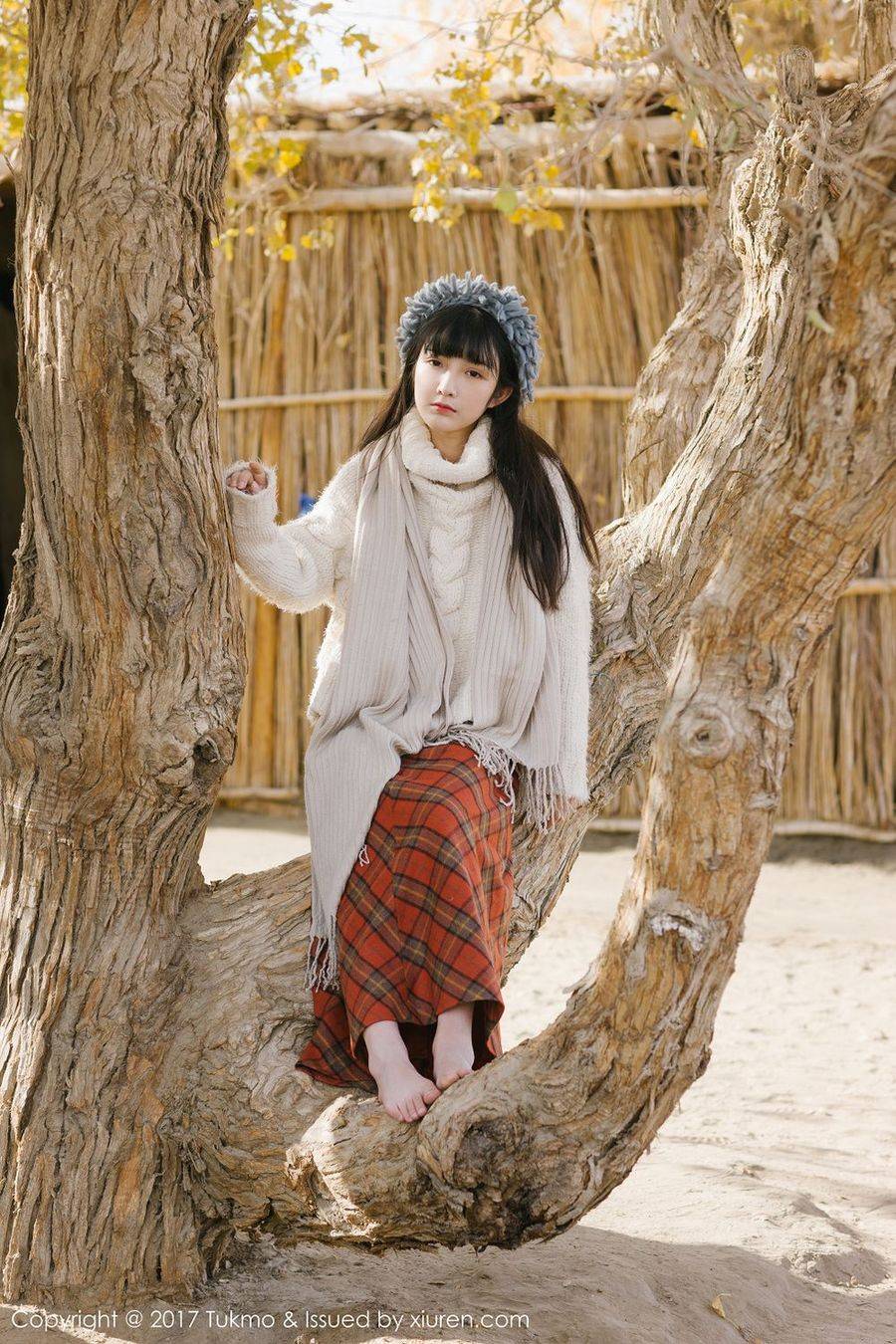 Tukmo兔几盟美女主播之应西北沙漠边小清新系列首套写真-27