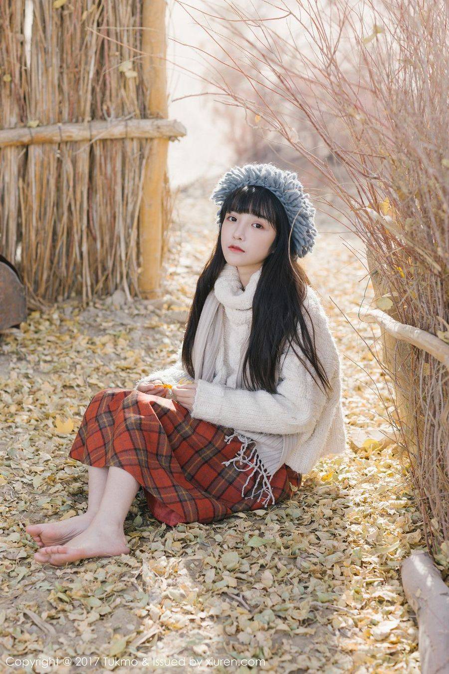 Tukmo兔几盟美女主播之应西北沙漠边小清新系列首套写真-34