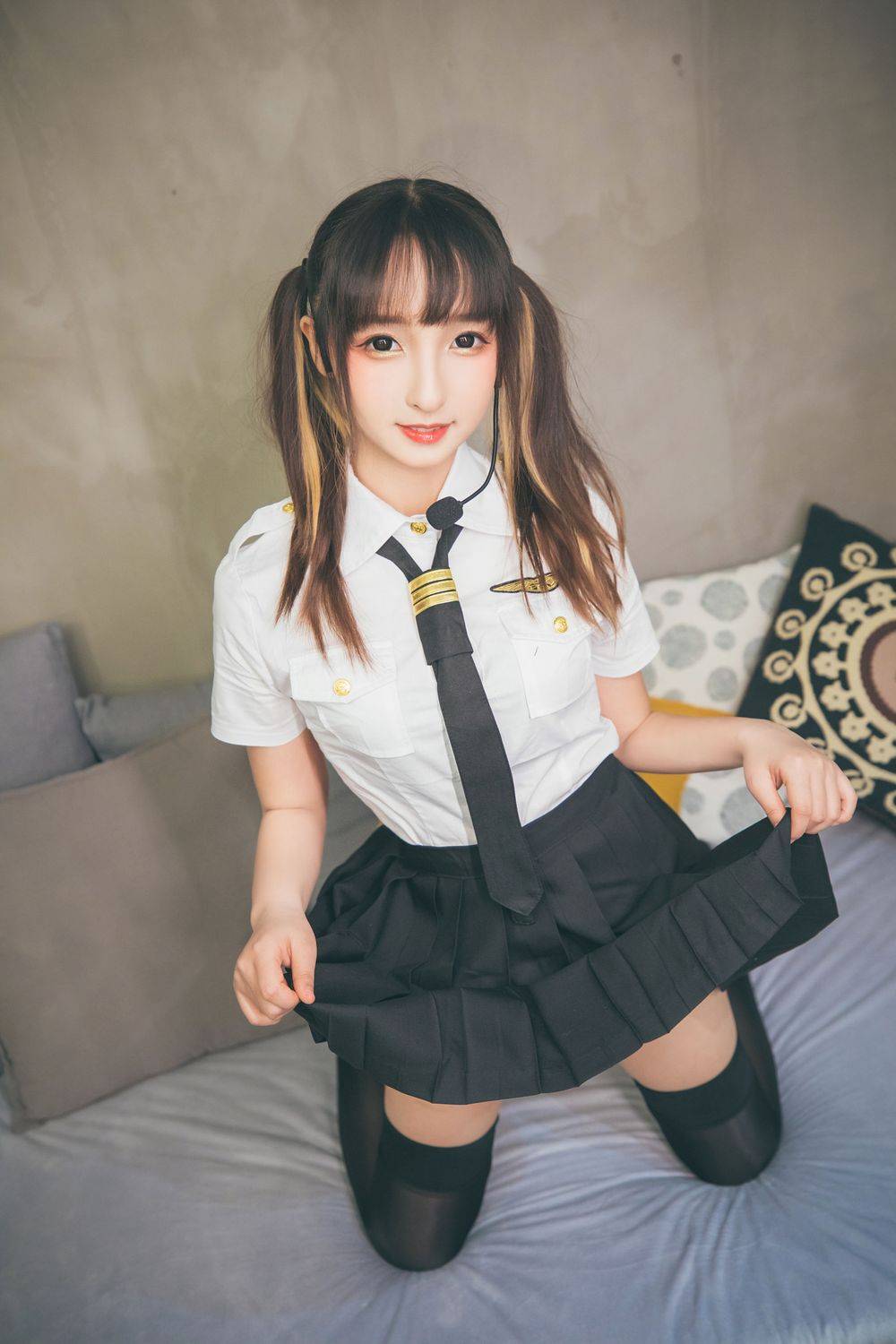 网红COSER神楽坂真冬黑丝美腿JK制服双马尾系列套图-24