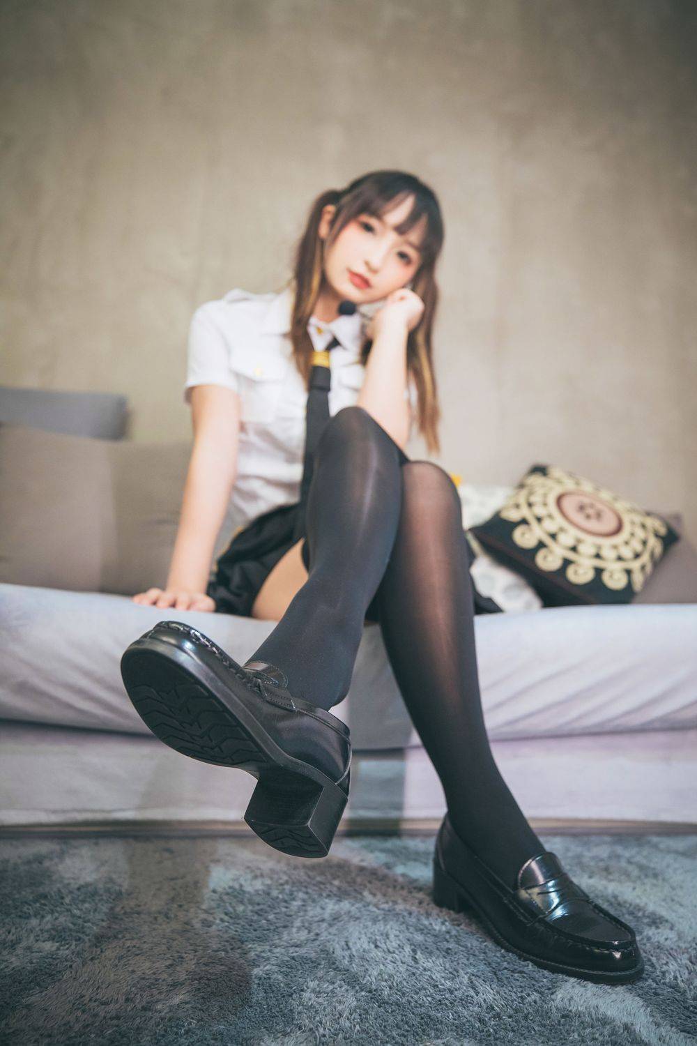 网红COSER神楽坂真冬黑丝美腿JK制服双马尾系列套图-36