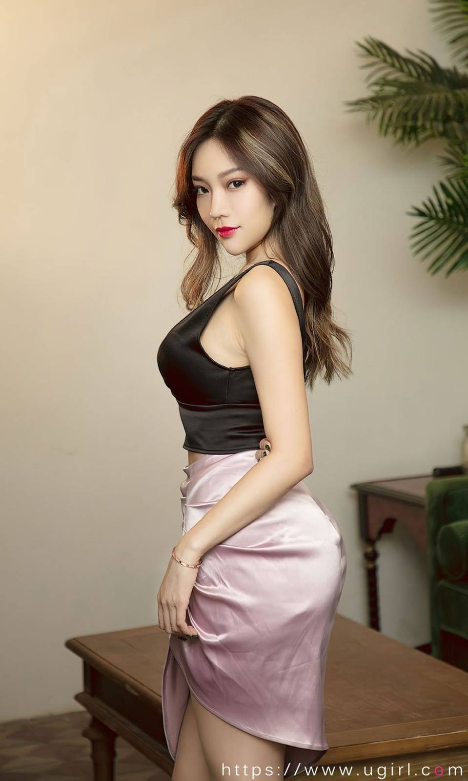 尤果圈美女模特小狐狸Sica微胖的小狐狸娇滴滴萌狐出没套图-15