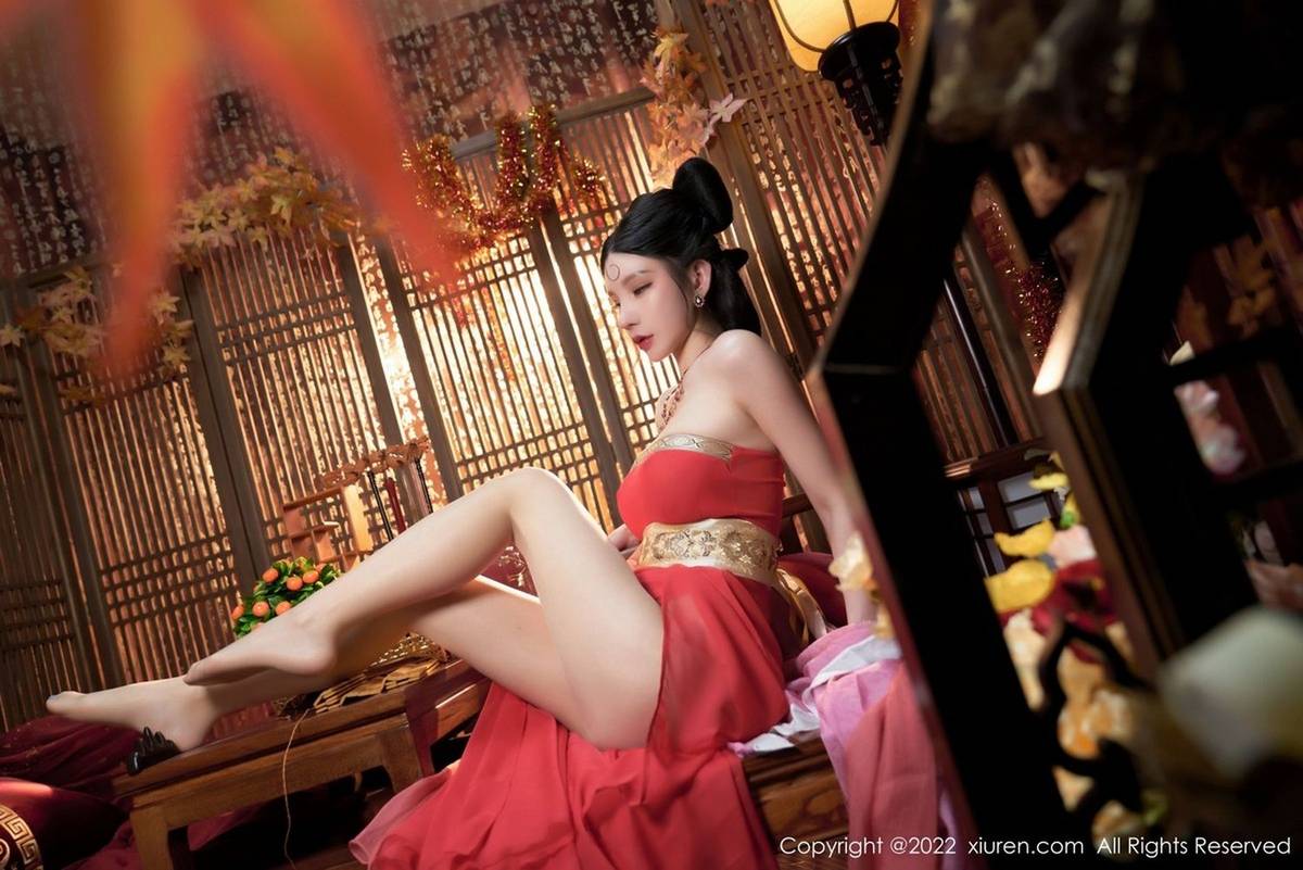 秀人网性感女神周于希Sally古装服饰饰演妲己主题三亚旅拍-24