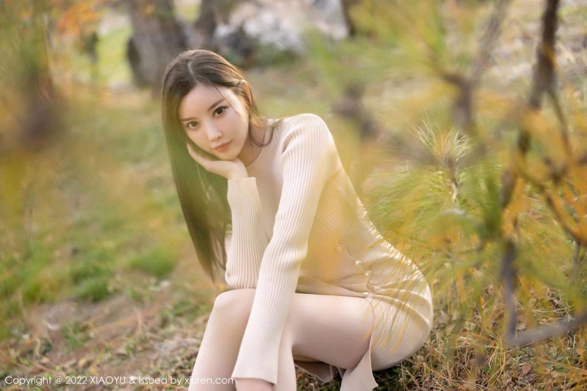 语画界性感女神杨晨晨Yome毛线连衣裙搭配原色丝袜丽江旅拍-30