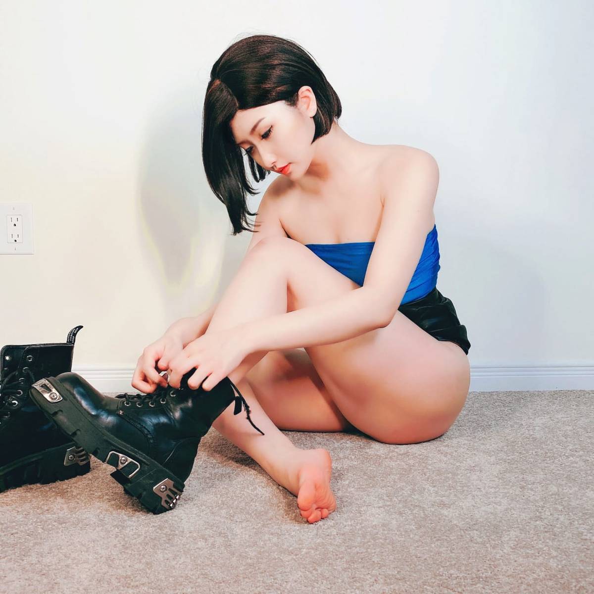 网络美女MisswarmJ扮演生化危机吉尔·瓦伦蒂安美图-34