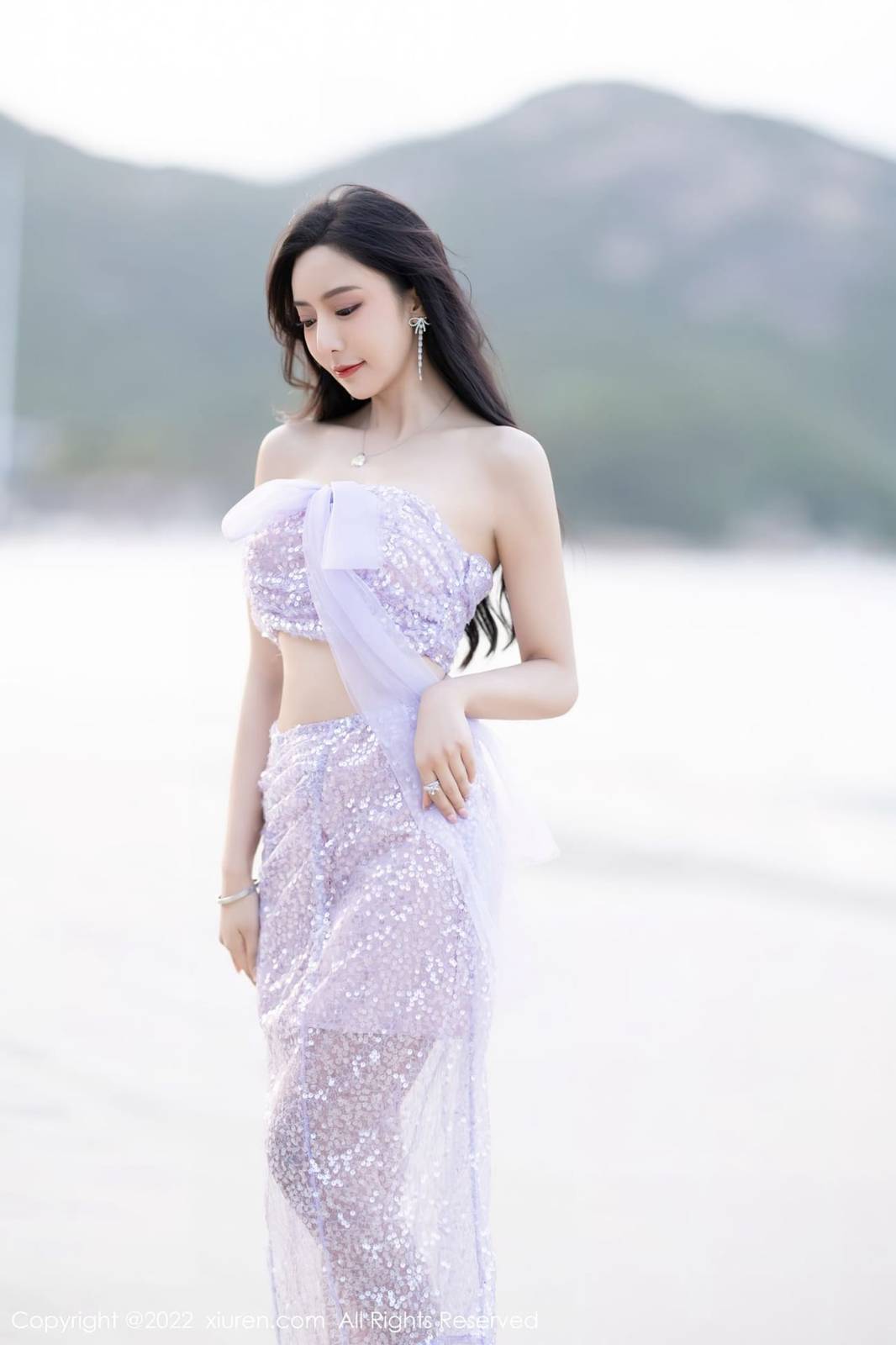 秀人网性感女神王馨瑶yanni海边沙滩和酒店双场景厦门旅拍-3