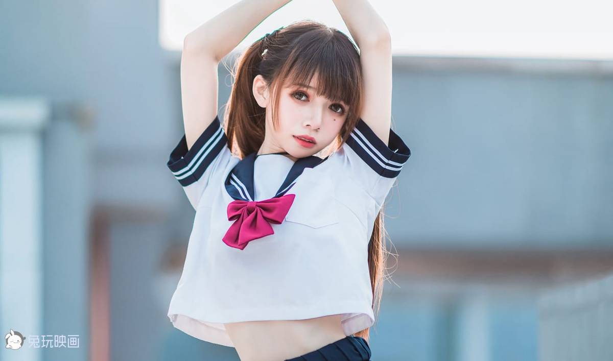 兔玩映画天台少女JK制服搭配黑色丝袜户外氧气写真-23