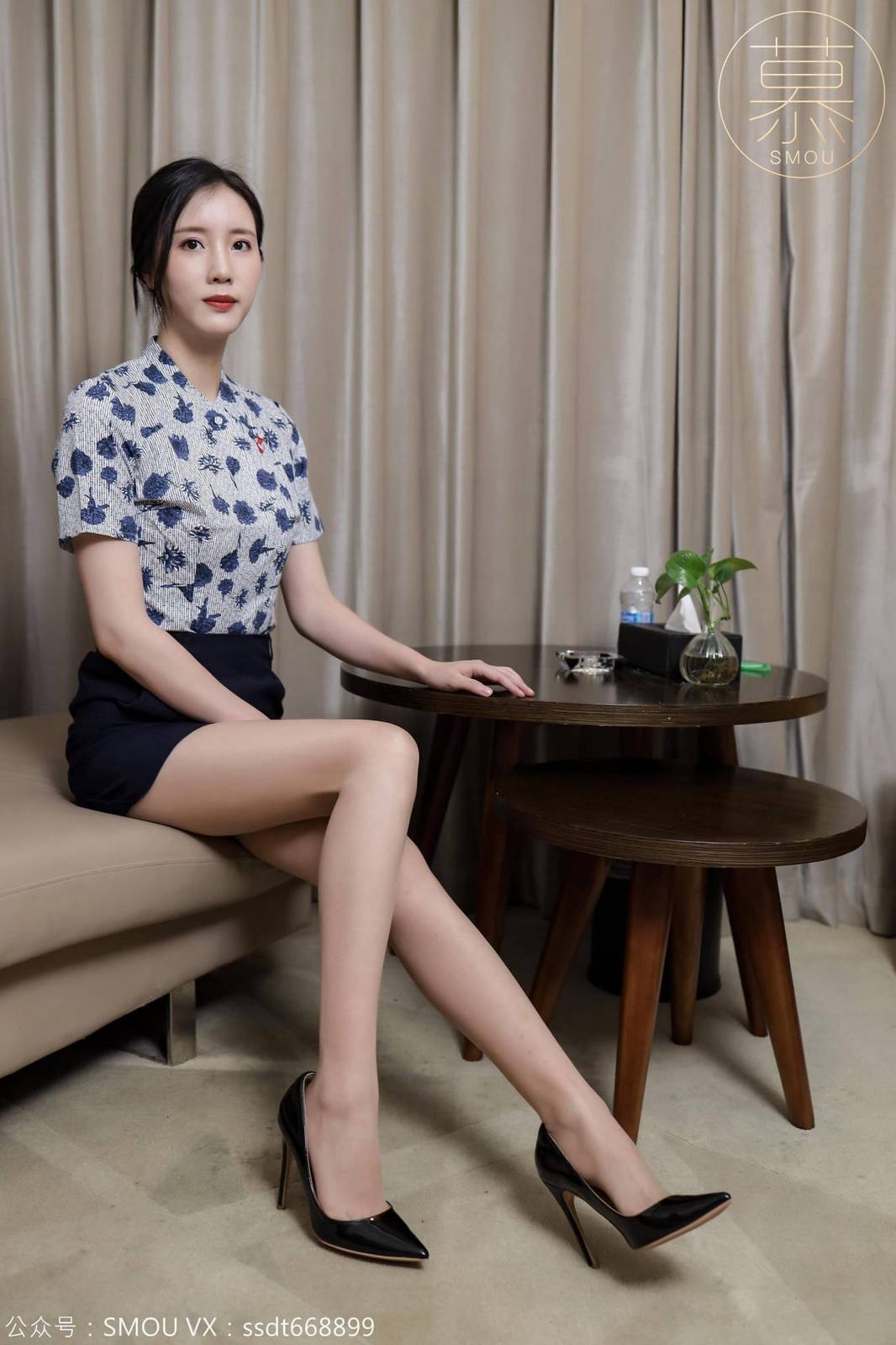SMOU丝慕蜜系列紫宁空姐制服丝袜美腿居家系列私房写真-9