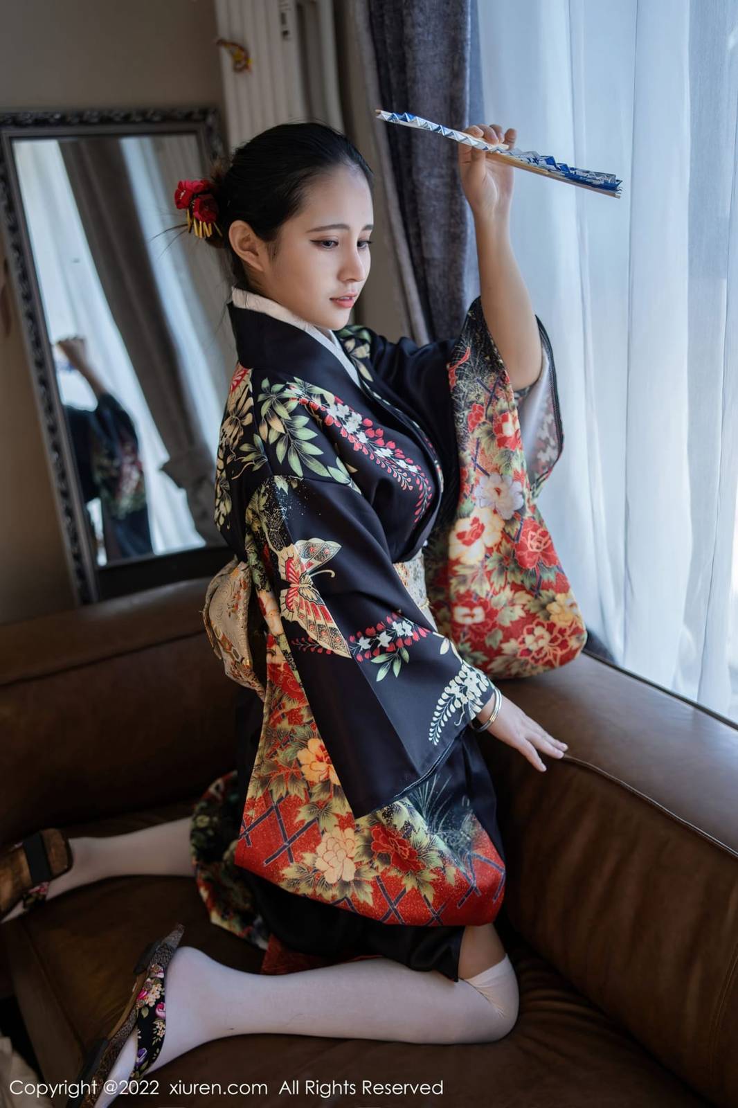 秀人网美女模特久久Aimee日系居家和服未亡人系列俏皮写真-9