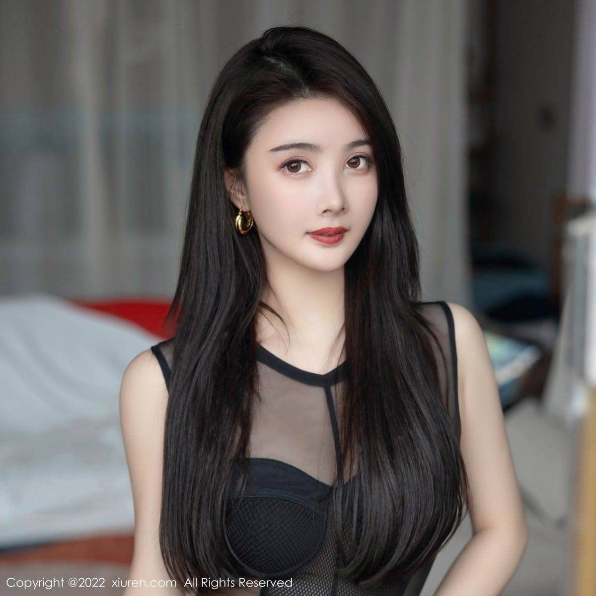 秀人网美女模特summer宝宝黑色服饰搭配黑色长裤性感写真-16