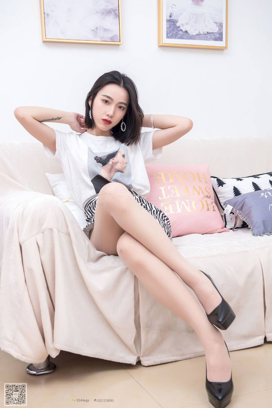 SSA丝社模特大大邻家小妹原色丝袜居家女友系列写真