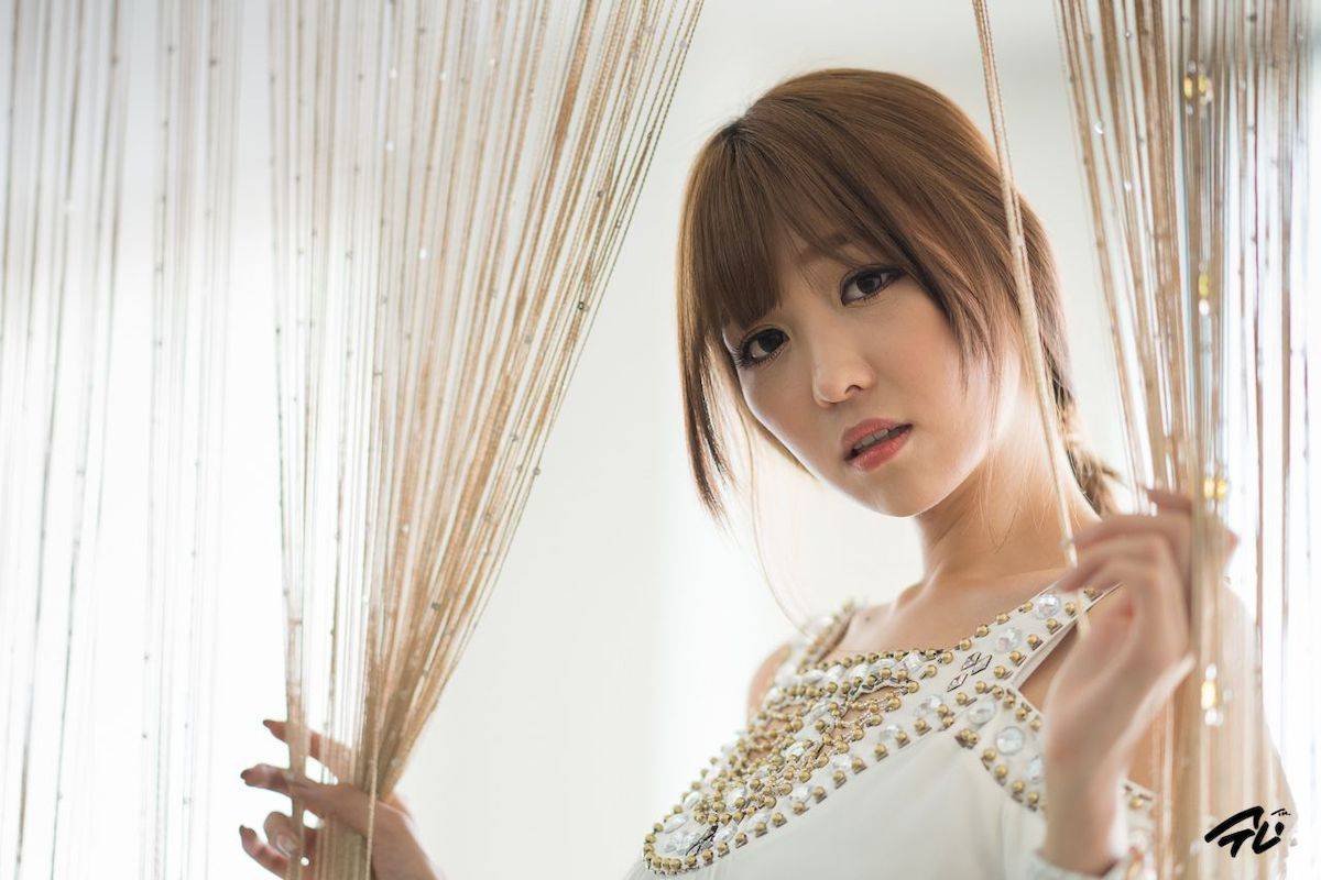 网络美女李恩慧多套服饰清纯超短裙系列高清套图-15